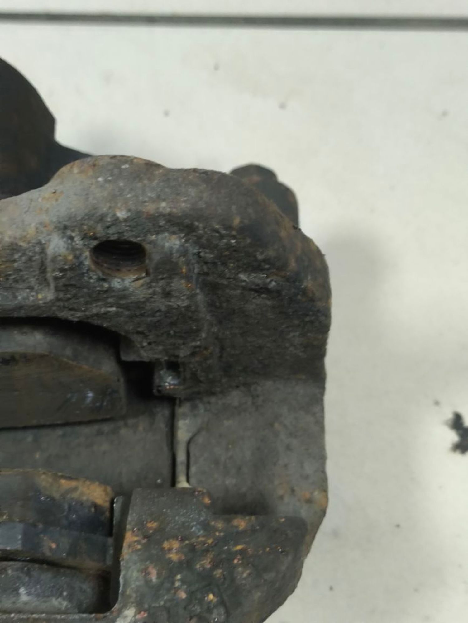 https://ycs.partsauto.market/partsauto-images/thmbs/userImages/a2d258a61cc08549ac0329b7373022c0/part/b180e384-da90-47f4-942c-d63a7d96fb12_1787040407464.jpg
