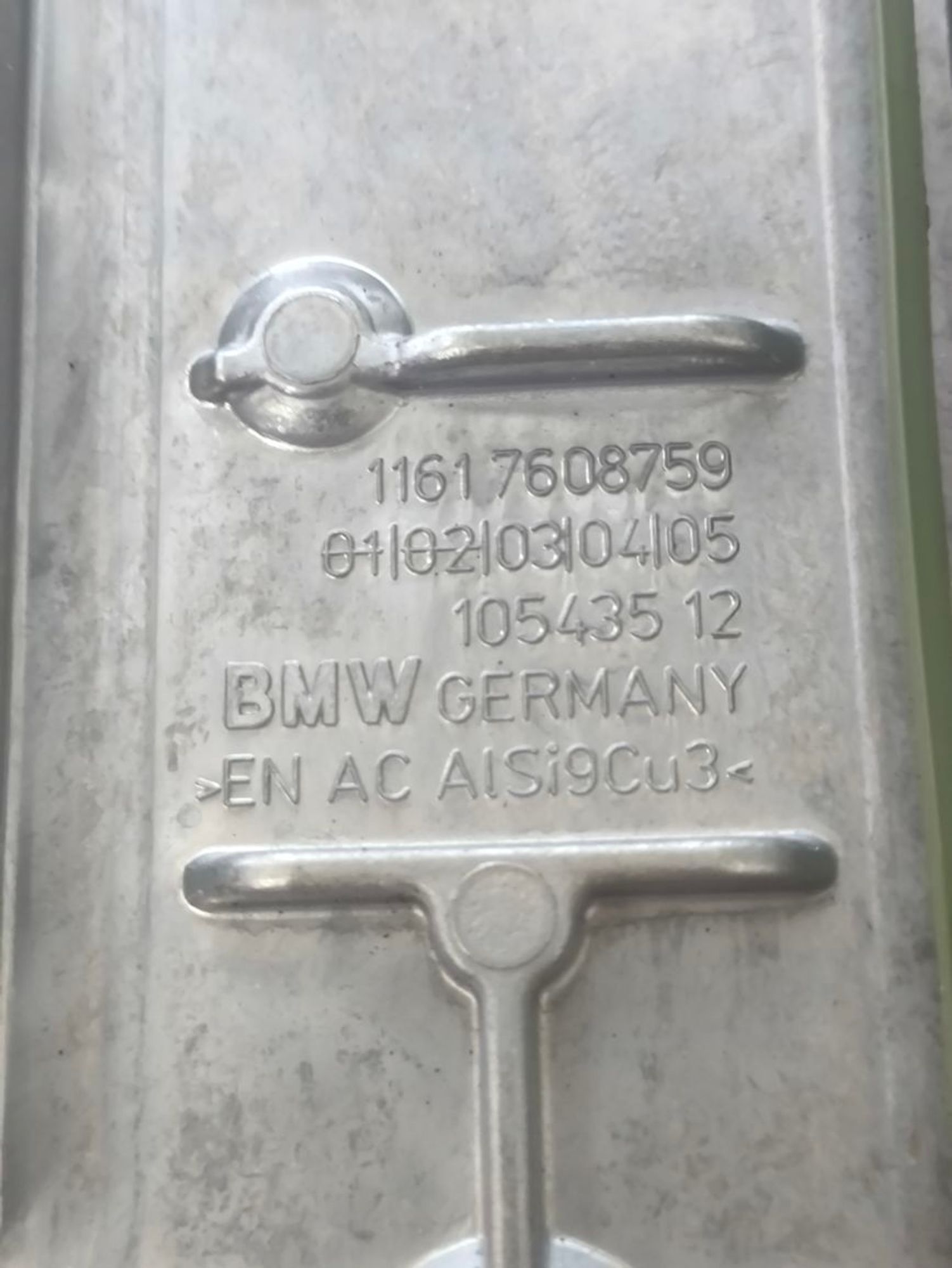 https://ycs.partsauto.market/partsauto-images/thmbs/userImages/a2d258a61cc08549ac0329b7373022c0/part/b1dcd333-d347-4ff0-a1c6-733ec1a0a273_1786021969351.jpg