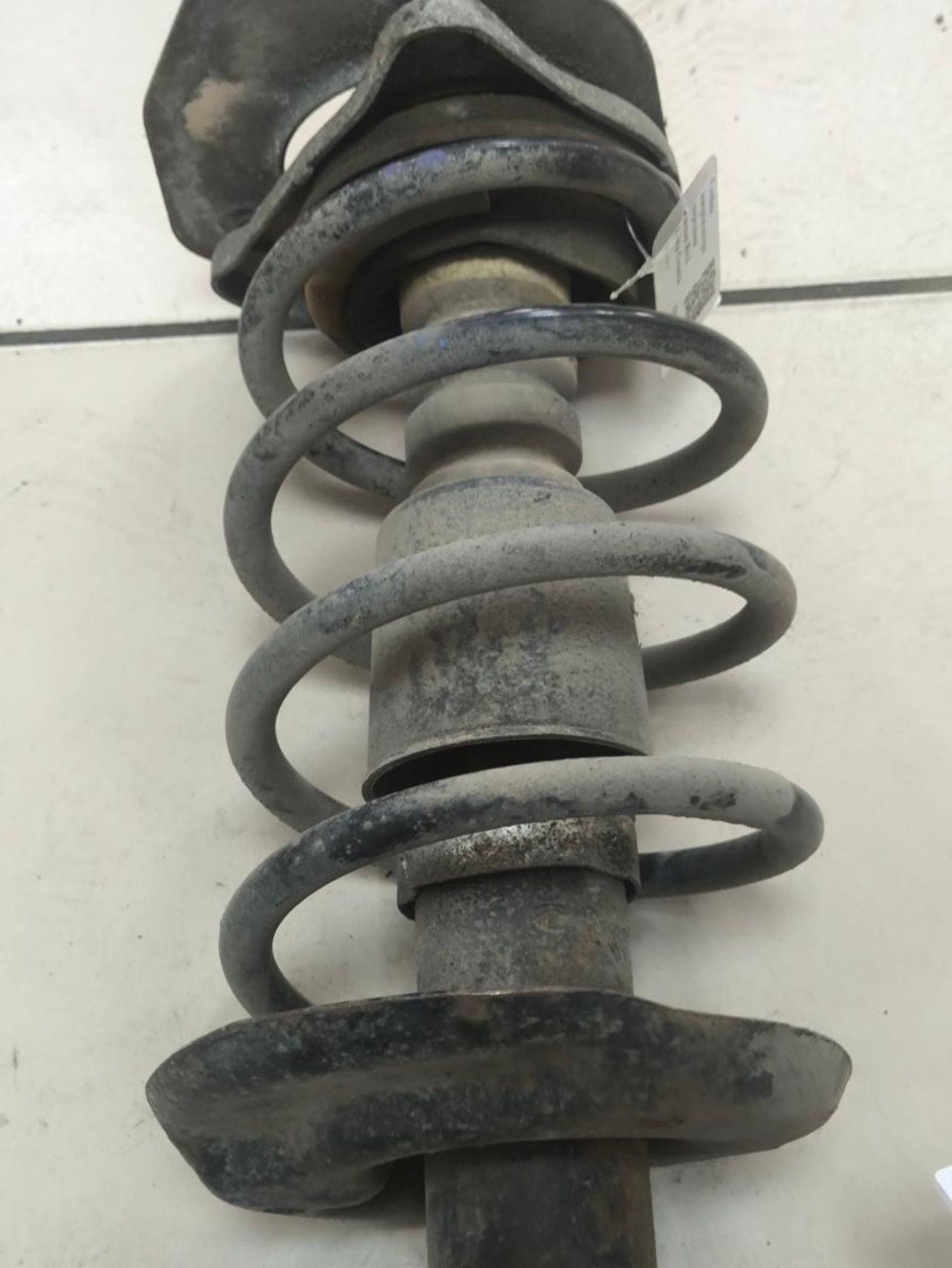 https://ycs.partsauto.market/partsauto-images/thmbs/userImages/a2d258a61cc08549ac0329b7373022c0/part/b218f38c-98a1-4454-8a1d-2469495931aa_1787147097640.jpg
