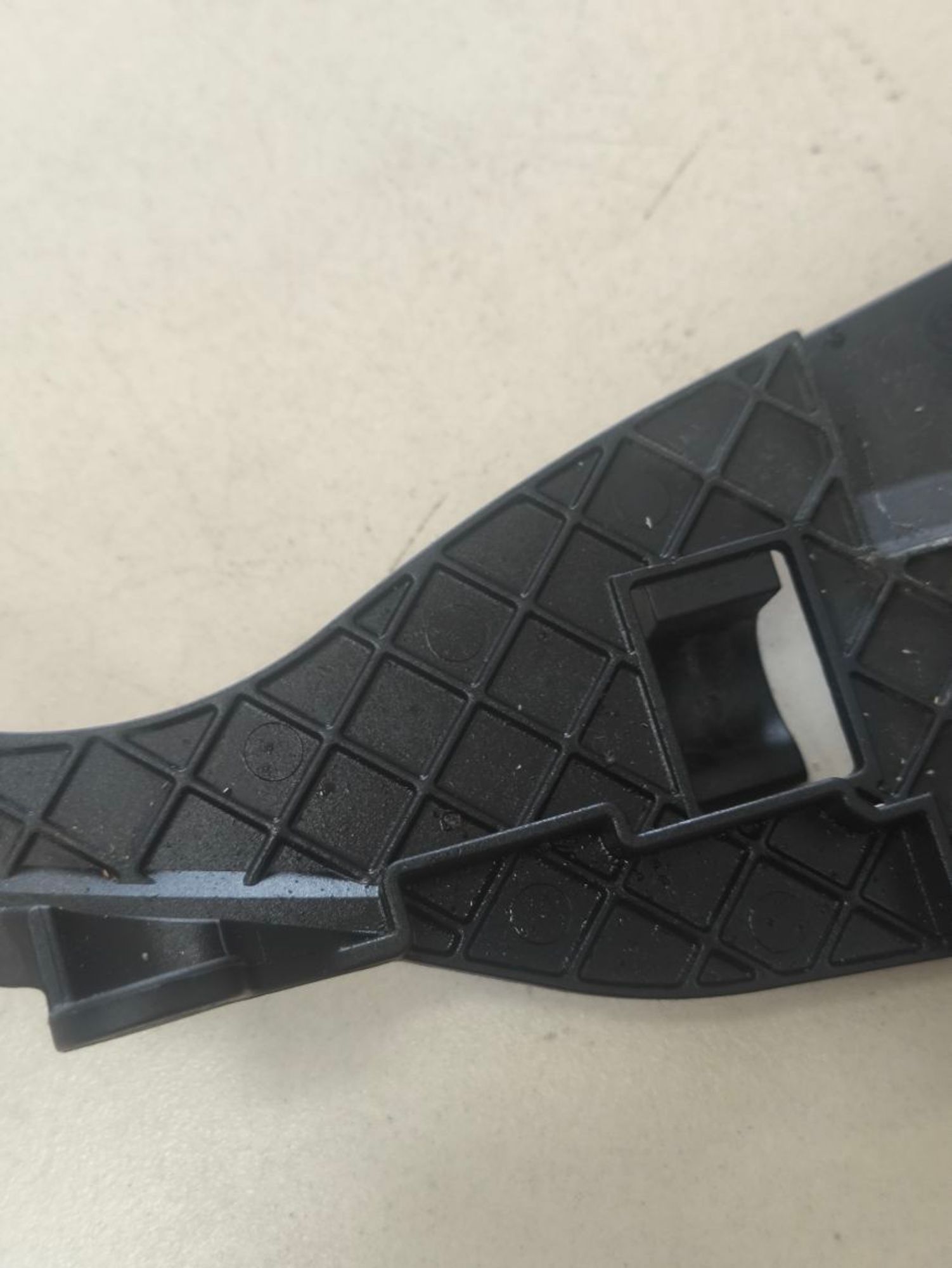 https://ycs.partsauto.market/partsauto-images/thmbs/userImages/a2d258a61cc08549ac0329b7373022c0/part/b4baa822-011e-4b86-ac5d-9c829b9c843f_1786089346571.jpg