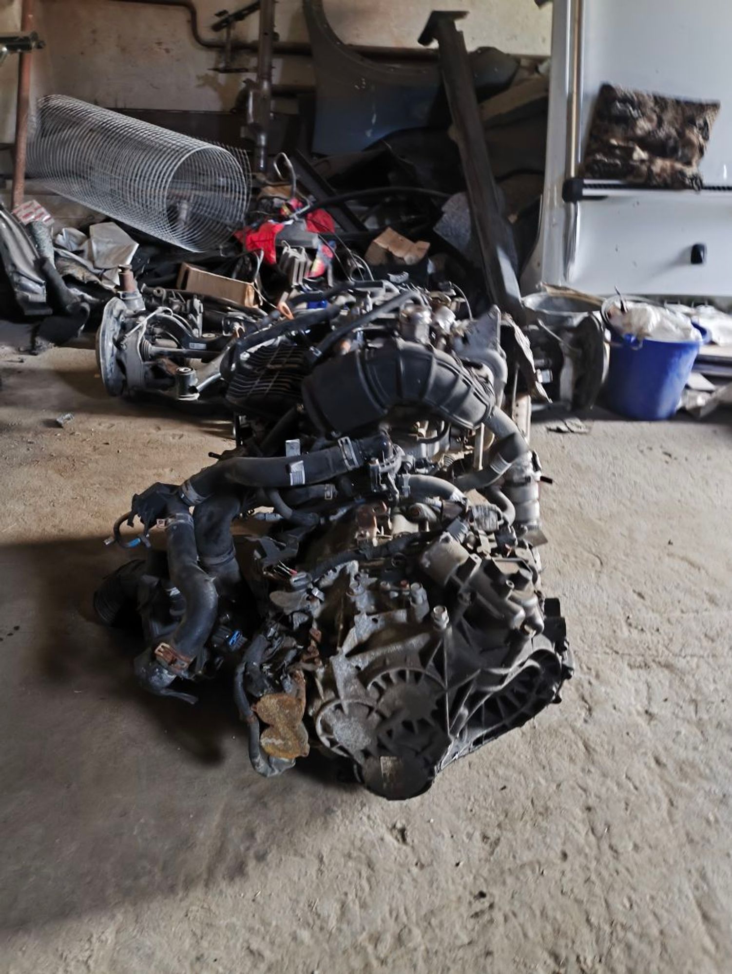 https://ycs.partsauto.market/partsauto-images/thmbs/userImages/a2d258a61cc08549ac0329b7373022c0/part/b68a0476-662b-41c3-814a-da329586f022_1782289165421.jpg