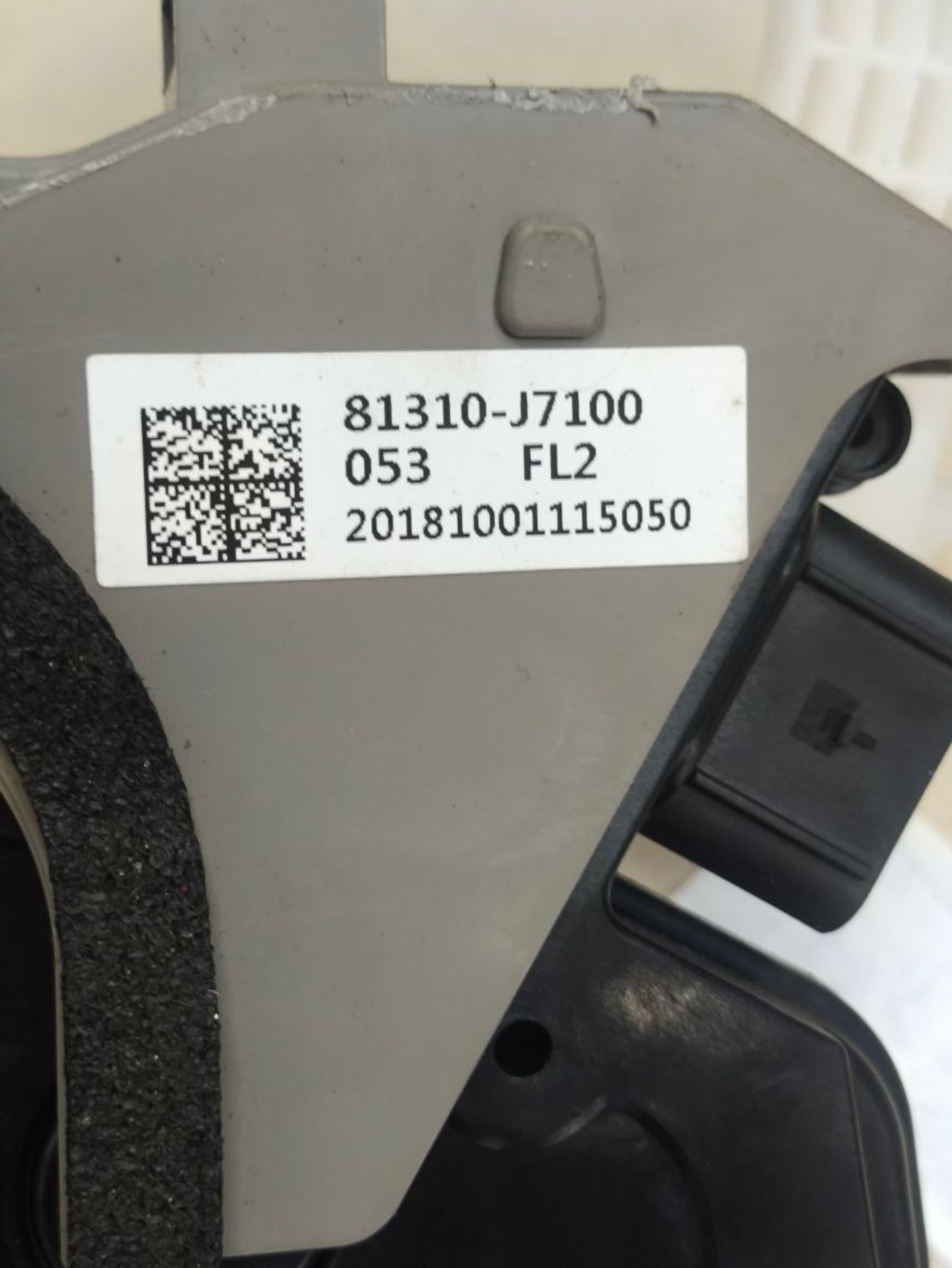 https://ycs.partsauto.market/partsauto-images/thmbs/userImages/a2d258a61cc08549ac0329b7373022c0/part/b6a629bd-71ce-4a1c-95a2-e00dcb7b182d_1784897832429.jpg