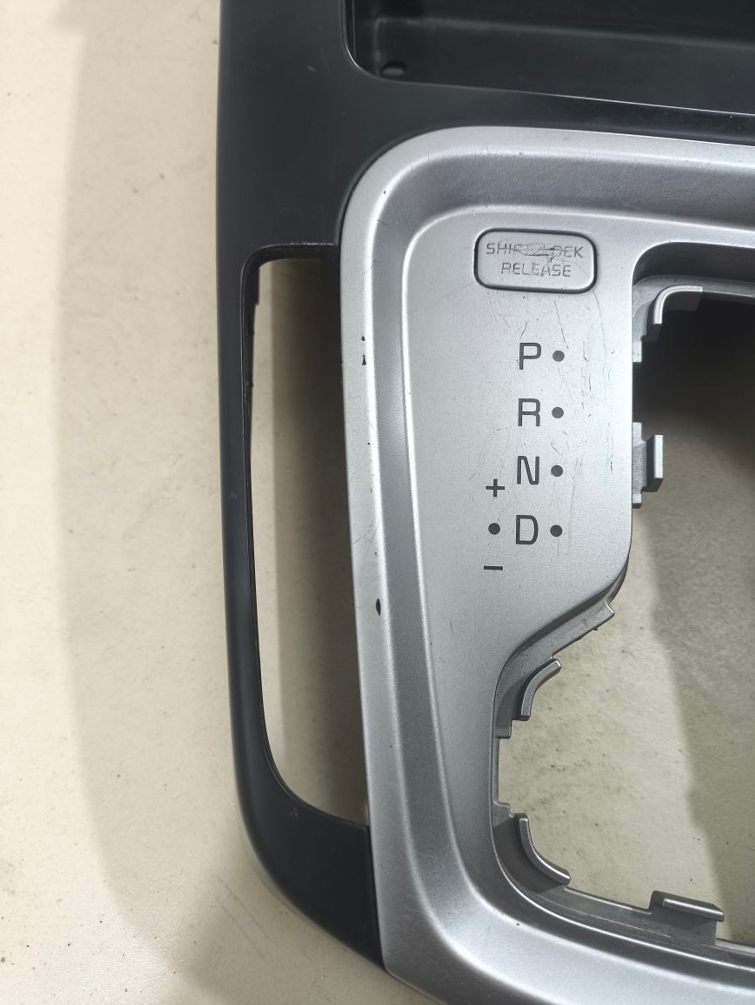 https://ycs.partsauto.market/partsauto-images/thmbs/userImages/a2d258a61cc08549ac0329b7373022c0/part/b8180cb3-fd00-4dae-a740-df860d400c82_1780486658817.jpg