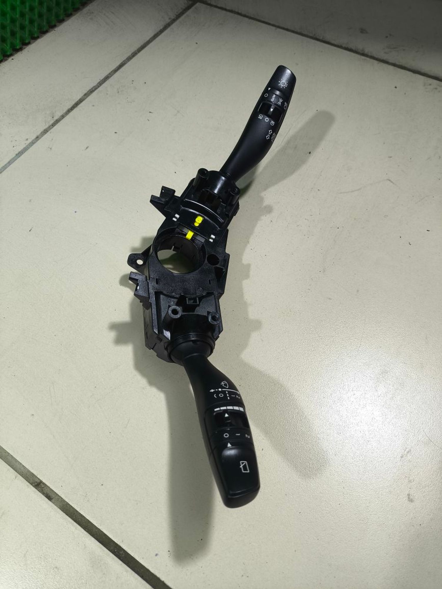 https://ycs.partsauto.market/partsauto-images/thmbs/userImages/a2d258a61cc08549ac0329b7373022c0/part/b8f3fedb-b30a-4b4a-b7c8-3d403c70ec30_1780049195515.jpg