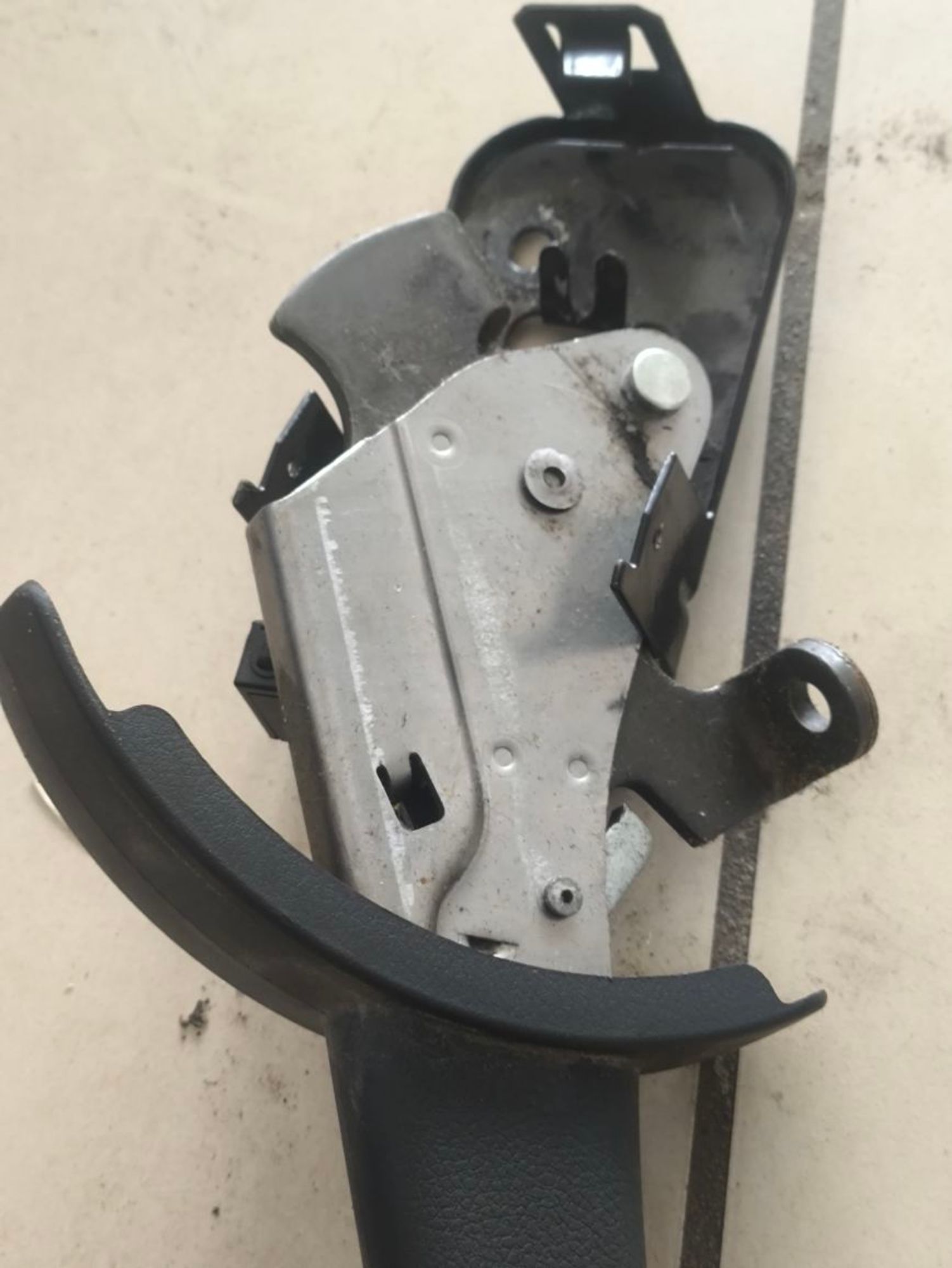 https://ycs.partsauto.market/partsauto-images/thmbs/userImages/a2d258a61cc08549ac0329b7373022c0/part/bac349d9-f391-4862-8eb0-6ed883eab919_1785482523676.jpg