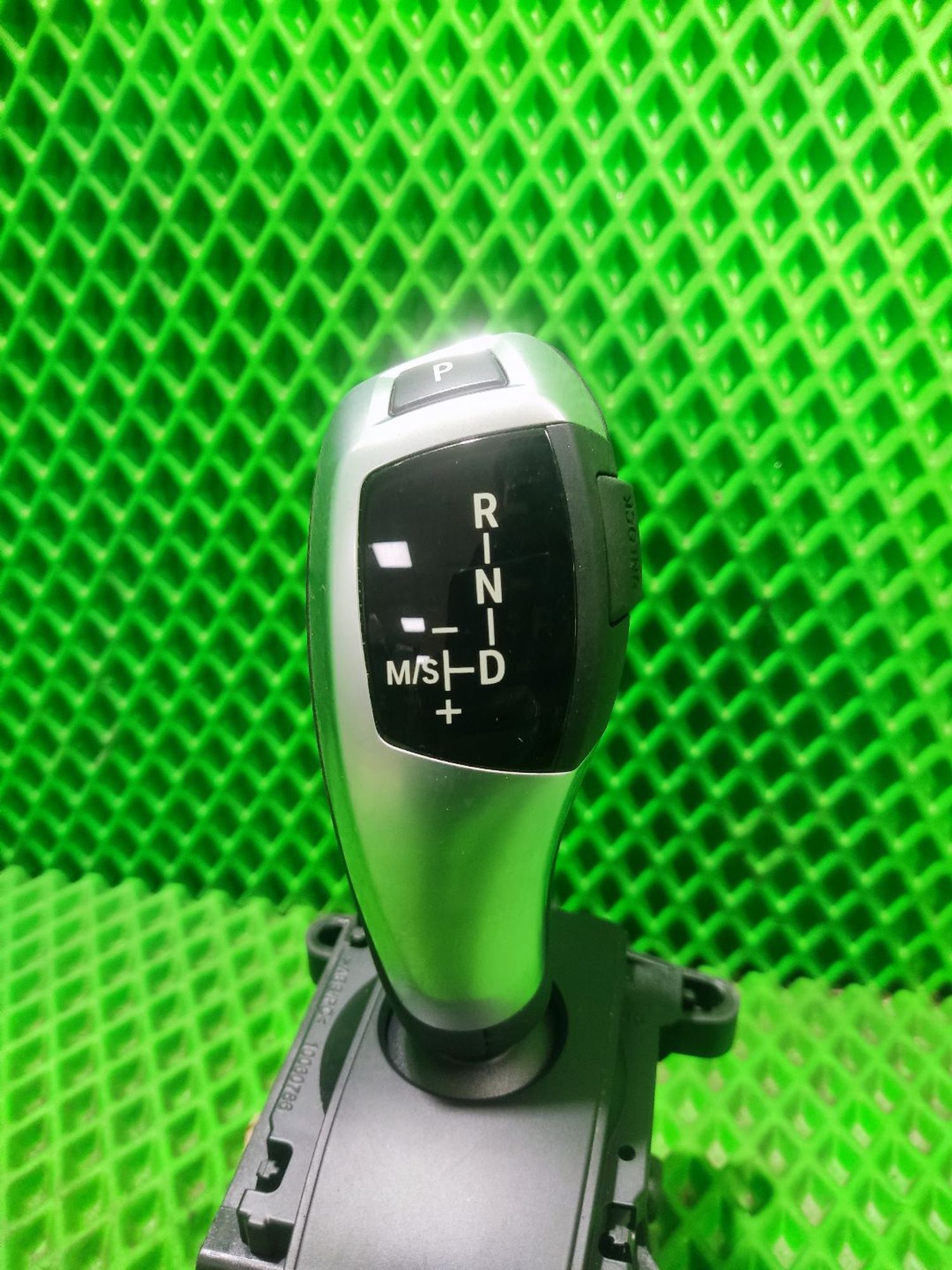 https://ycs.partsauto.market/partsauto-images/thmbs/userImages/a2d258a61cc08549ac0329b7373022c0/part/bb439fd1-c4a9-48fd-93ee-fb79026a2368_1777381136705.jpg