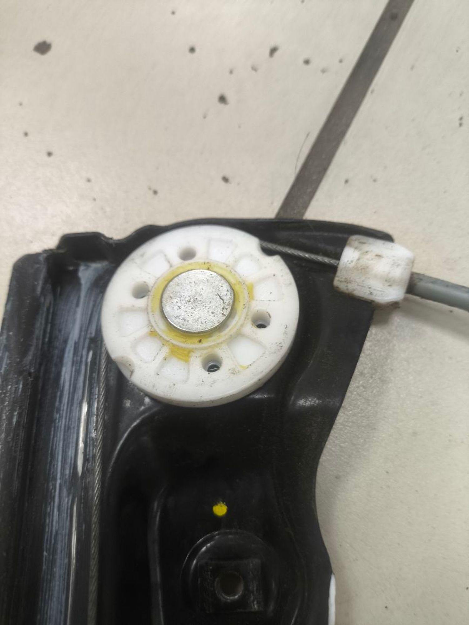 https://ycs.partsauto.market/partsauto-images/thmbs/userImages/a2d258a61cc08549ac0329b7373022c0/part/bb9909e2-5037-45dd-9f2f-924061c07e17_1781783921929.jpg