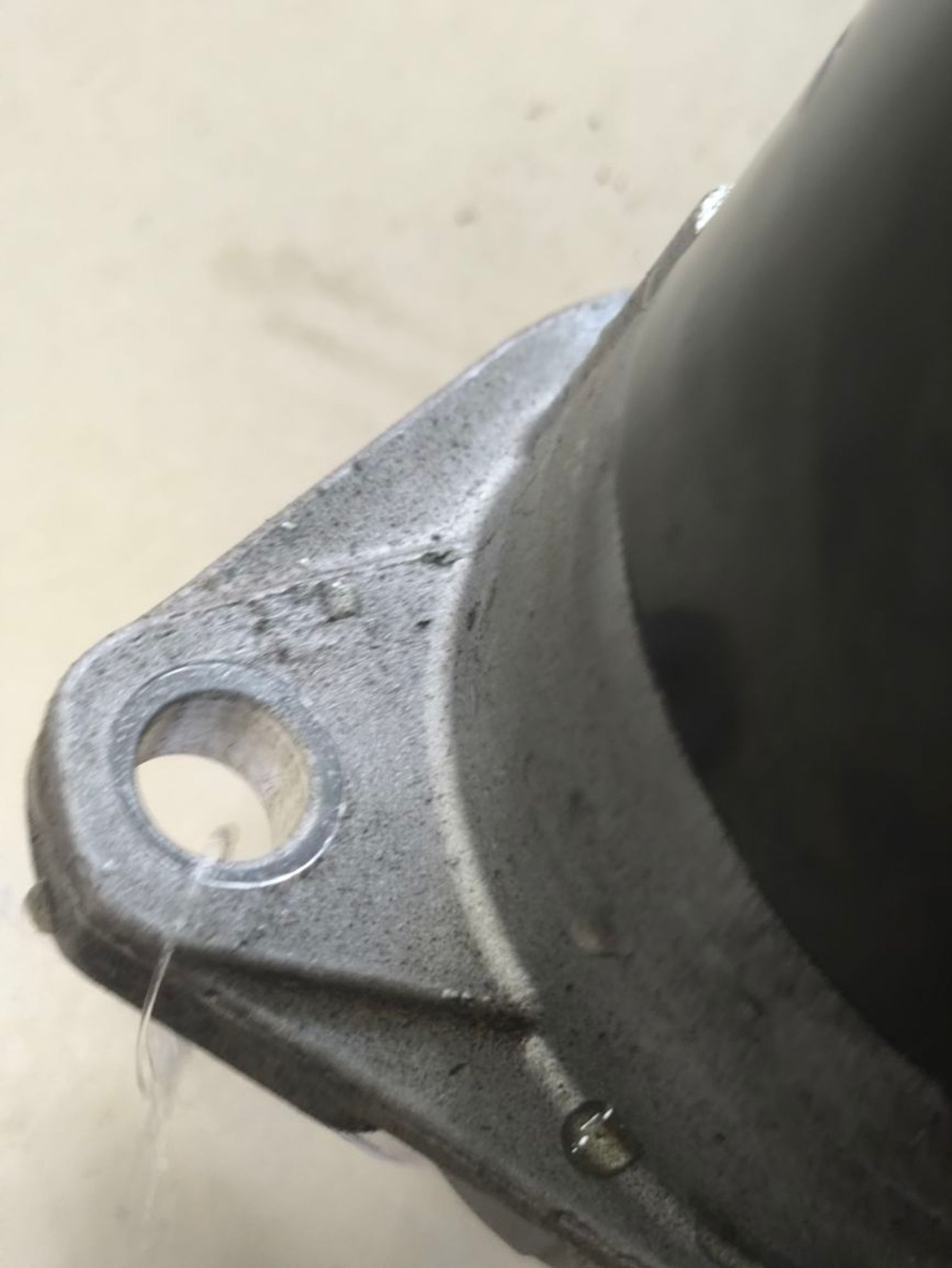https://ycs.partsauto.market/partsauto-images/thmbs/userImages/a2d258a61cc08549ac0329b7373022c0/part/bbef4129-9527-4a9b-837c-7cd4a9cd99c2_1785940338190.jpg