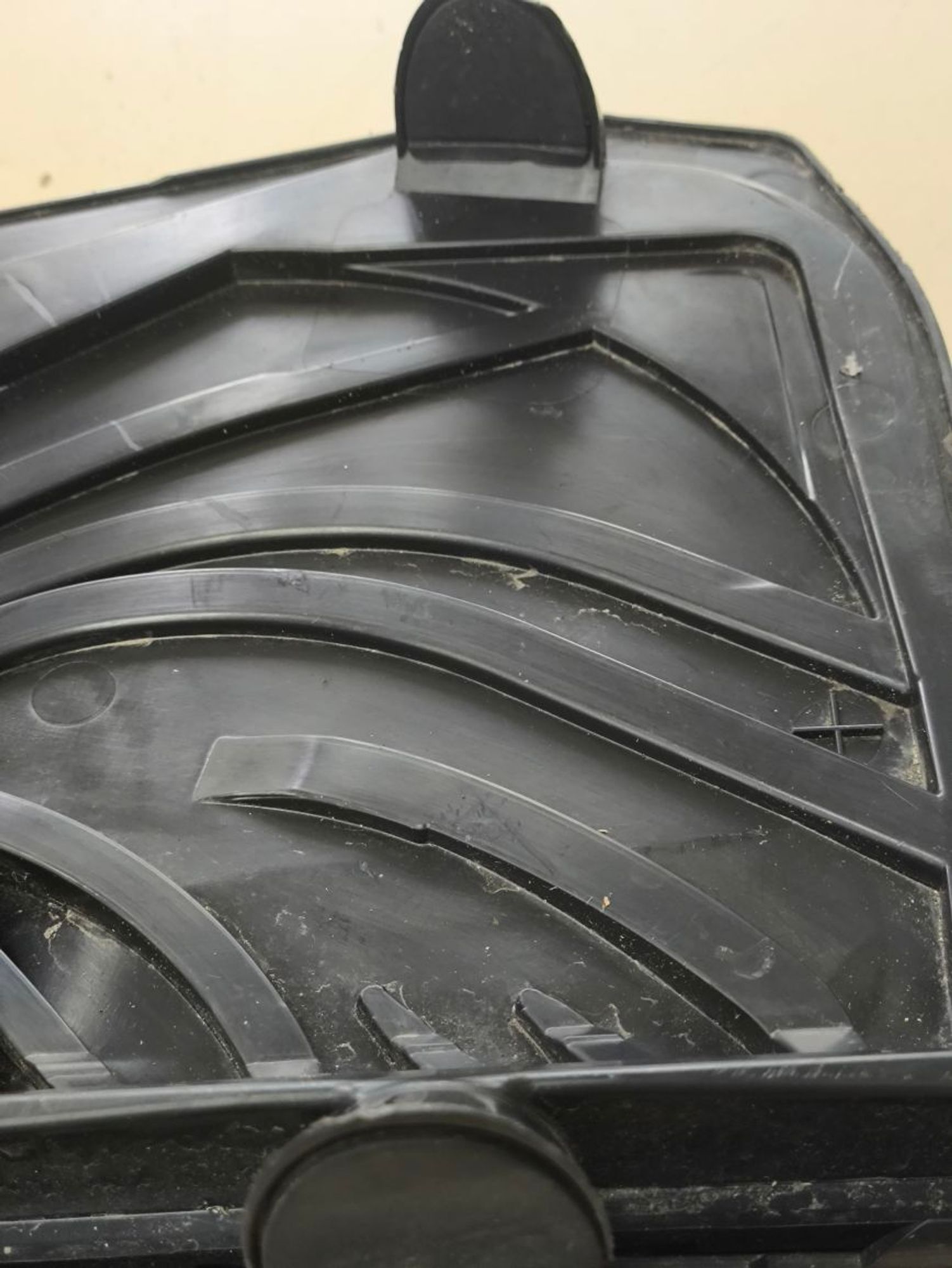 https://ycs.partsauto.market/partsauto-images/thmbs/userImages/a2d258a61cc08549ac0329b7373022c0/part/bc6c878a-c97f-4e46-997c-1b69839b84d8_1782397040955.jpg
