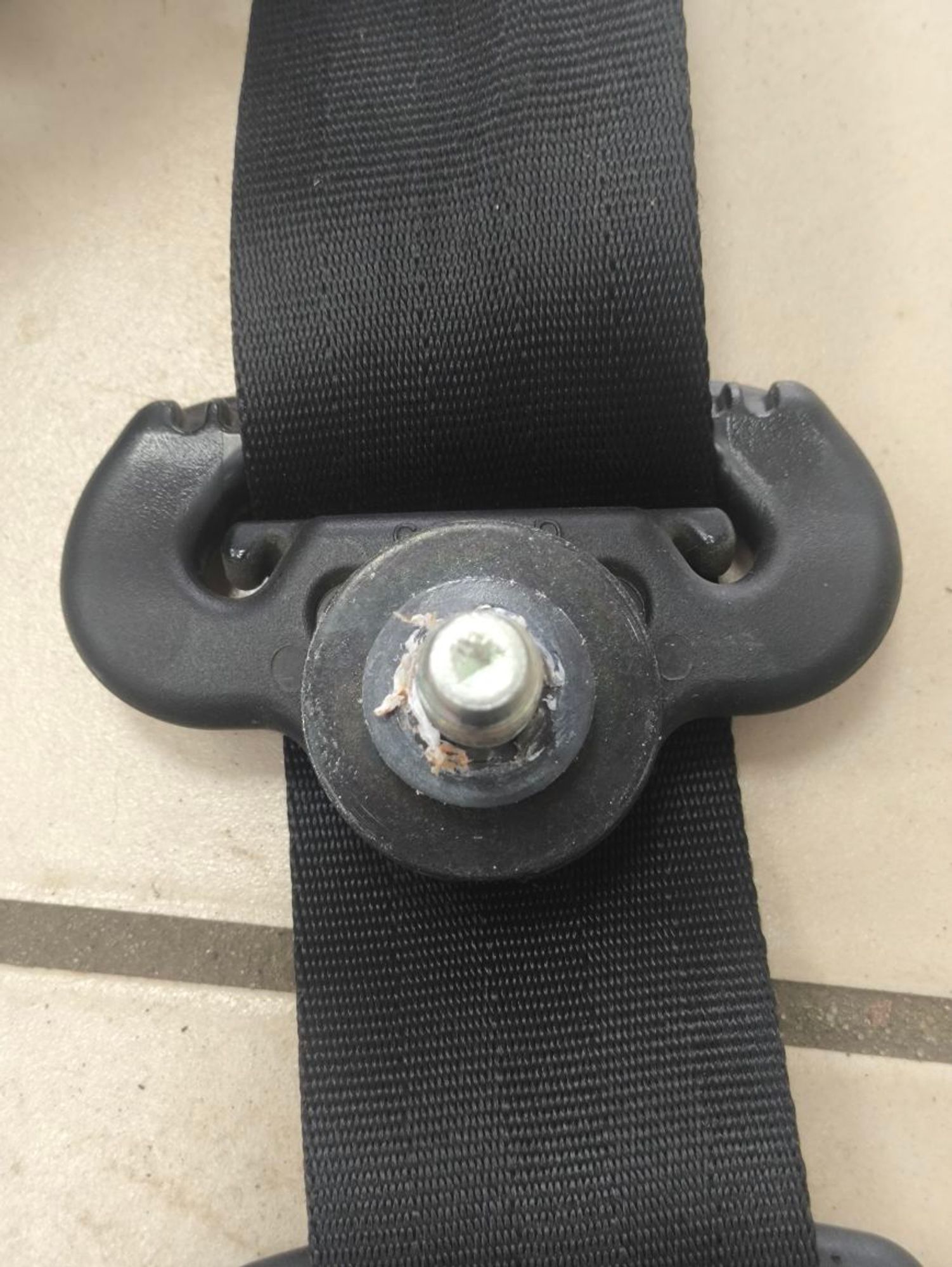 https://ycs.partsauto.market/partsauto-images/thmbs/userImages/a2d258a61cc08549ac0329b7373022c0/part/bcafcb74-5b68-42fd-b46d-8f34372f0f63_1785492264642.jpg