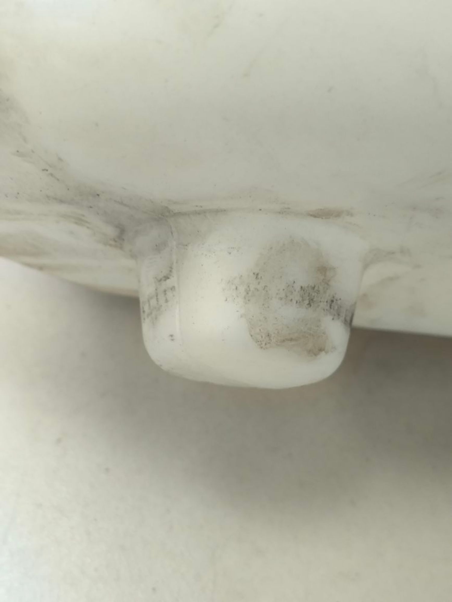 https://ycs.partsauto.market/partsauto-images/thmbs/userImages/a2d258a61cc08549ac0329b7373022c0/part/bcb3248d-29df-431a-b534-164b738e28c3_1786776325376.jpg