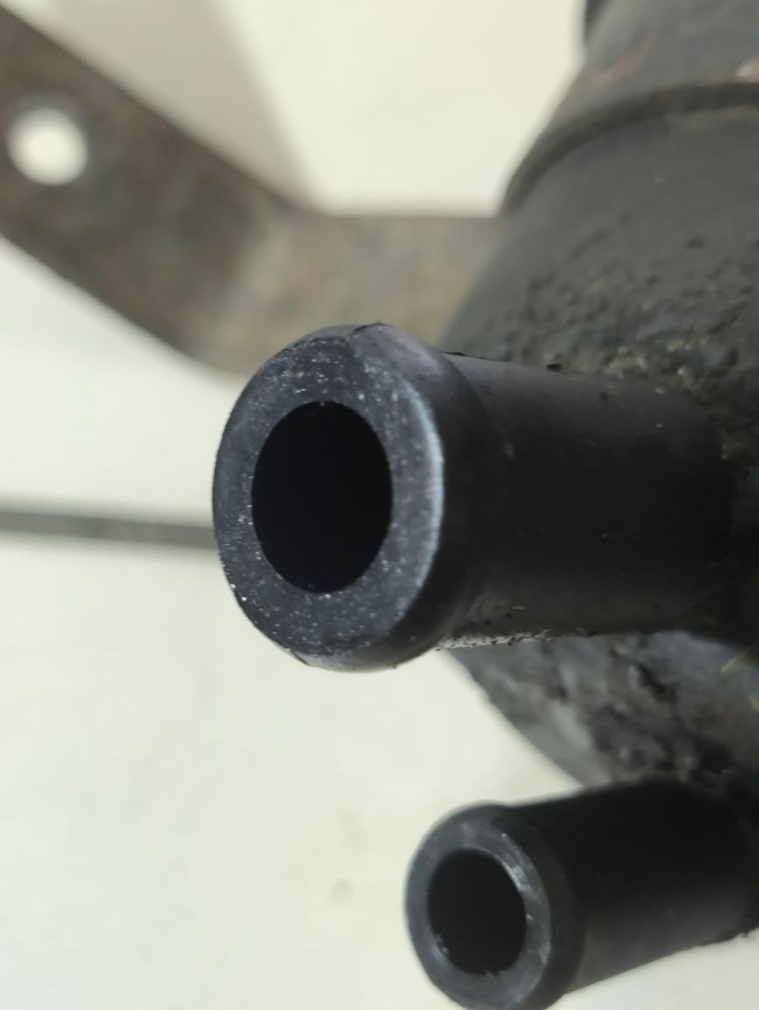 https://ycs.partsauto.market/partsauto-images/thmbs/userImages/a2d258a61cc08549ac0329b7373022c0/part/bcdcf96a-7c46-4f8d-9546-50169c61814a_1783412619826.jpg