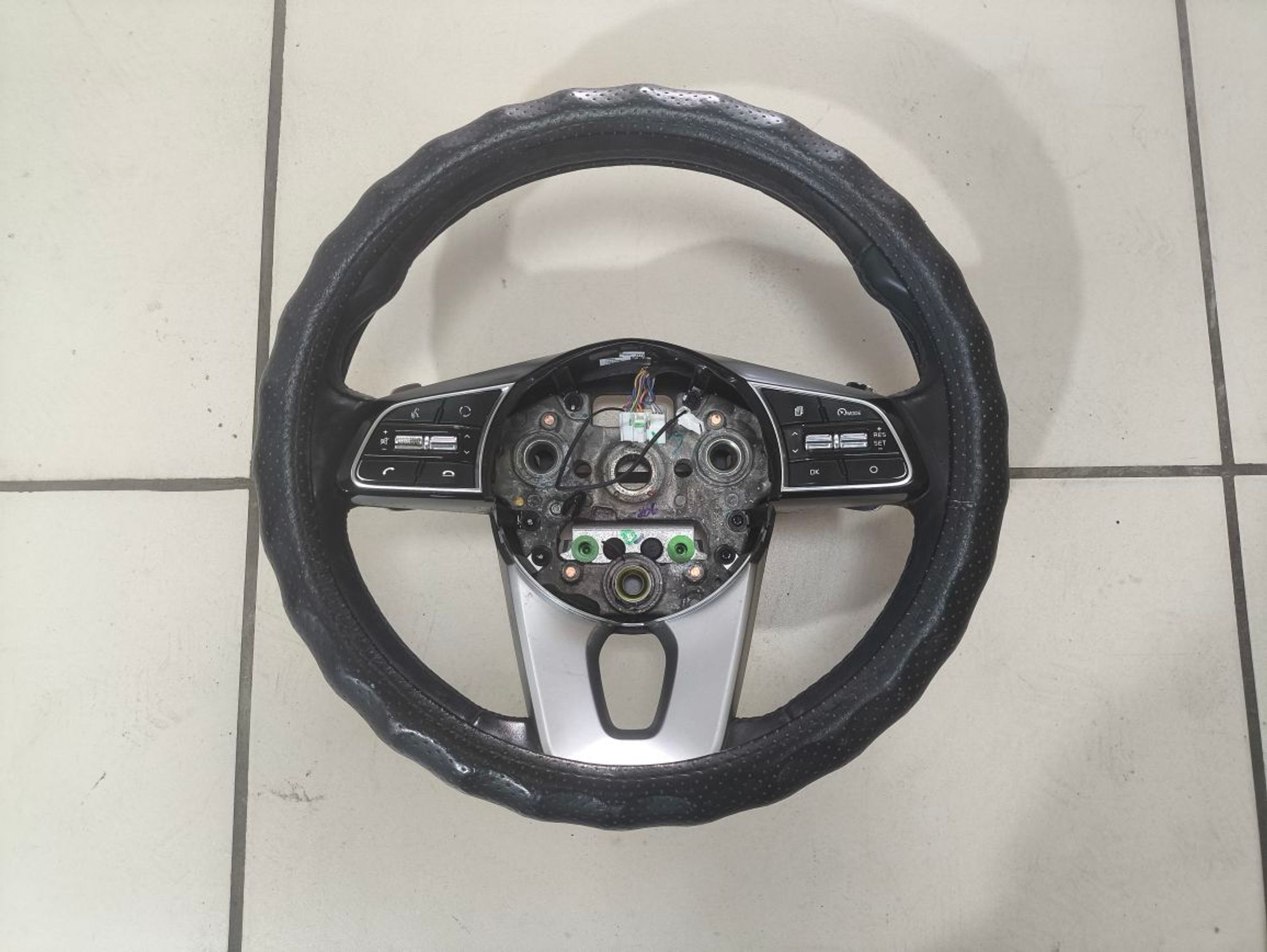 https://ycs.partsauto.market/partsauto-images/thmbs/userImages/a2d258a61cc08549ac0329b7373022c0/part/be322b98-b033-4459-9001-0228e671b9dd_1781091595717.jpg