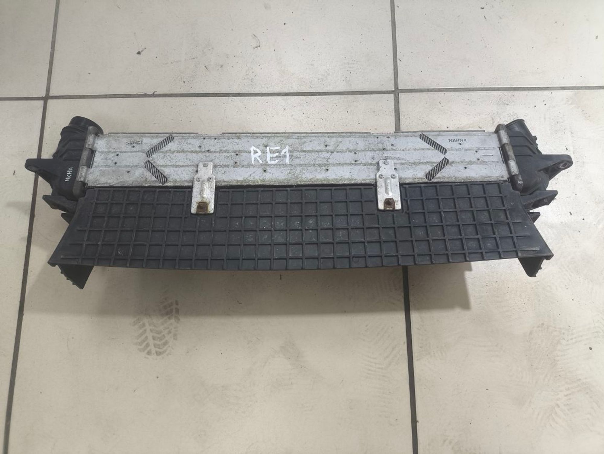 https://ycs.partsauto.market/partsauto-images/thmbs/userImages/a2d258a61cc08549ac0329b7373022c0/part/c0dd8a51-f7dd-472b-bdbf-cadd3ddf9fb4_1781008651665.jpg