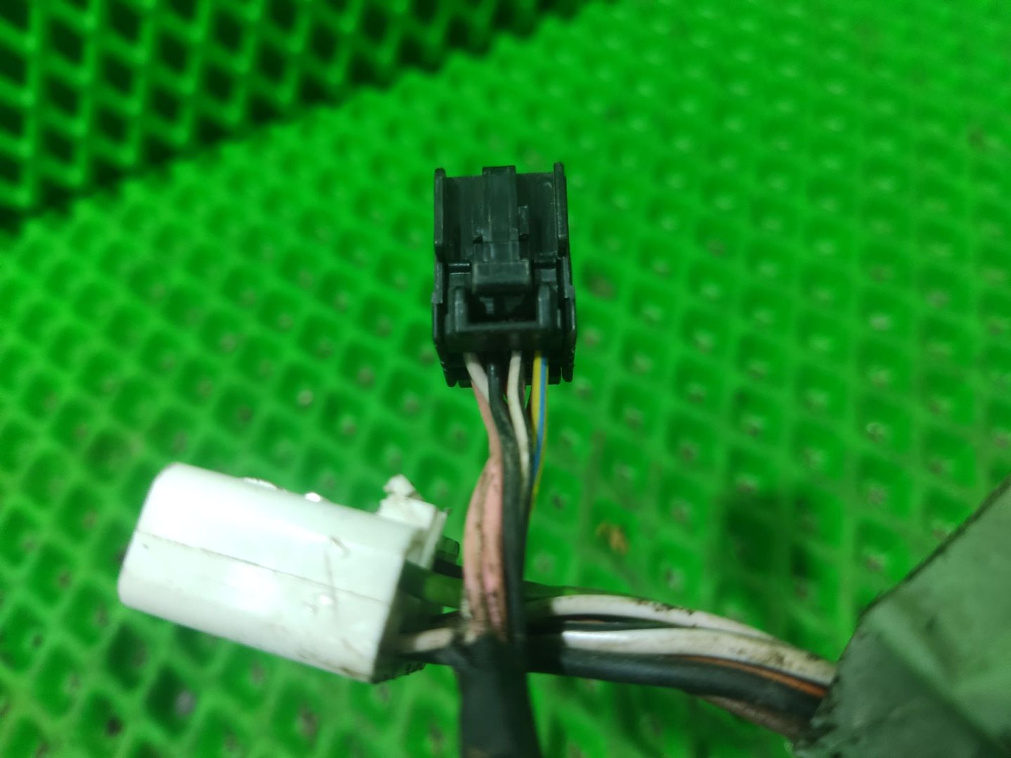 https://ycs.partsauto.market/partsauto-images/thmbs/userImages/a2d258a61cc08549ac0329b7373022c0/part/c19e2108-fb9e-427b-aa15-1c6c58837bf1_1771397052020.jpg