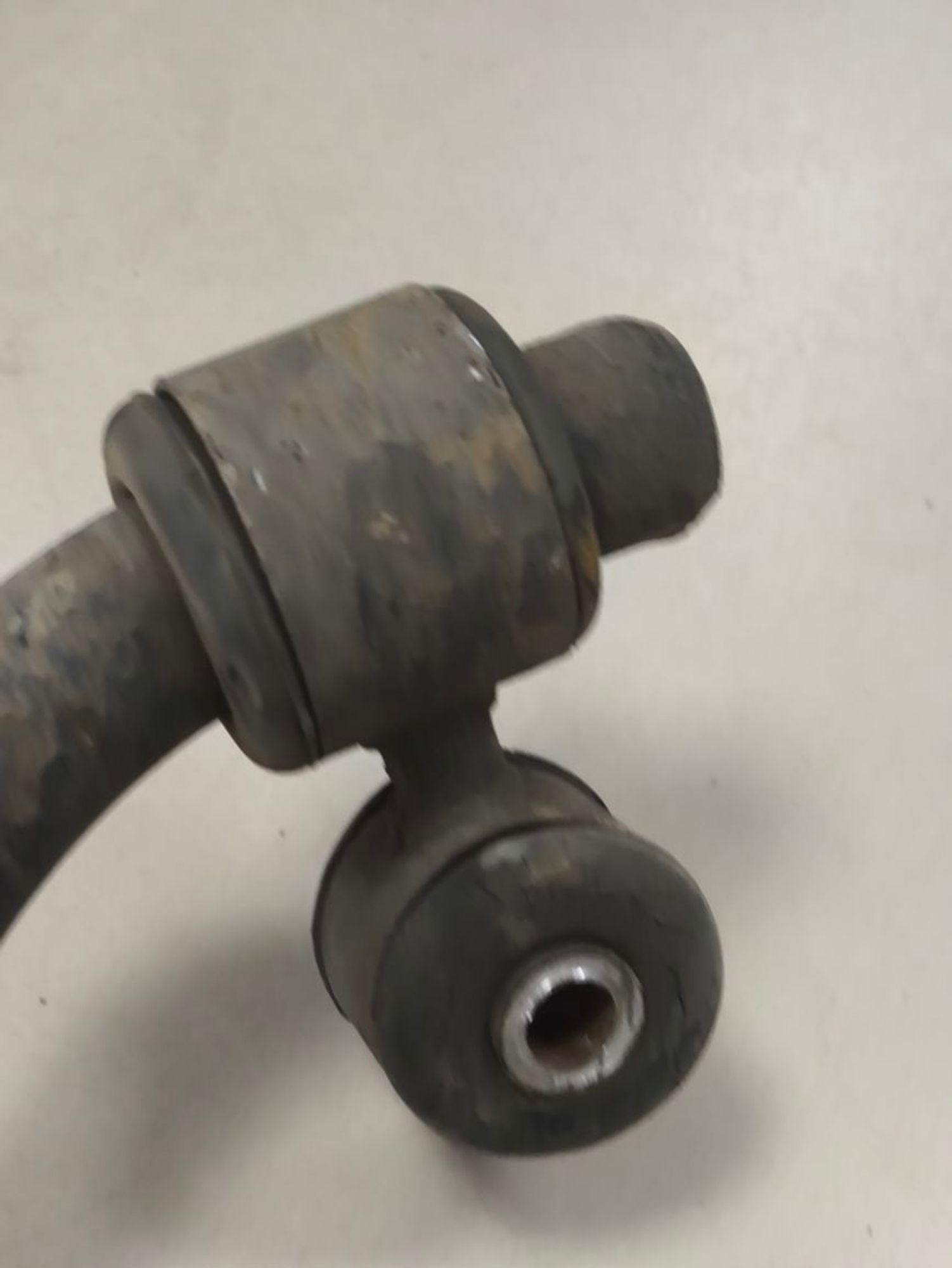 https://ycs.partsauto.market/partsauto-images/thmbs/userImages/a2d258a61cc08549ac0329b7373022c0/part/c1a4d77b-eb5f-4160-88b0-95f0d2b958a4_1782302826675.jpg