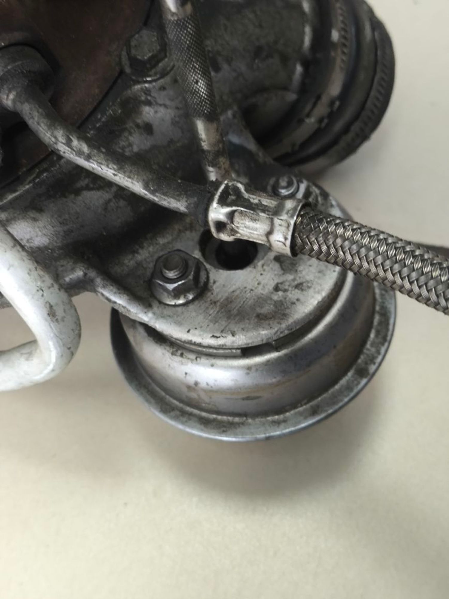 https://ycs.partsauto.market/partsauto-images/thmbs/userImages/a2d258a61cc08549ac0329b7373022c0/part/c1dae298-6829-4d95-af02-65981013bc3d_1784722733555.jpg