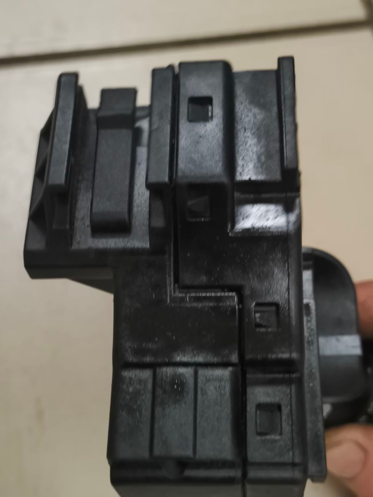 https://ycs.partsauto.market/partsauto-images/thmbs/userImages/a2d258a61cc08549ac0329b7373022c0/part/c345a684-d64a-456c-a3ee-71f2587da599_1787050725624.jpg