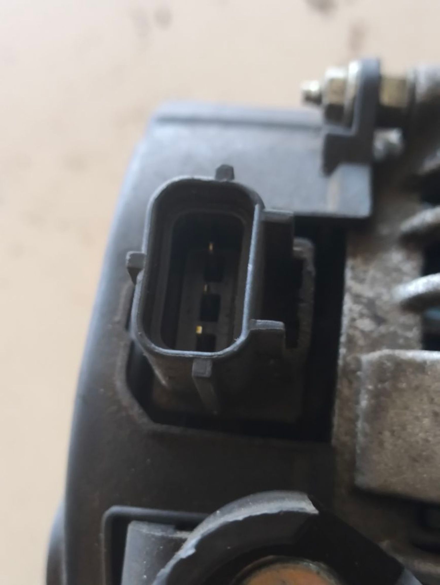 https://ycs.partsauto.market/partsauto-images/thmbs/userImages/a2d258a61cc08549ac0329b7373022c0/part/c432794c-e1ee-4f8a-ac51-27cbf6416ebe_1784545555361.jpg