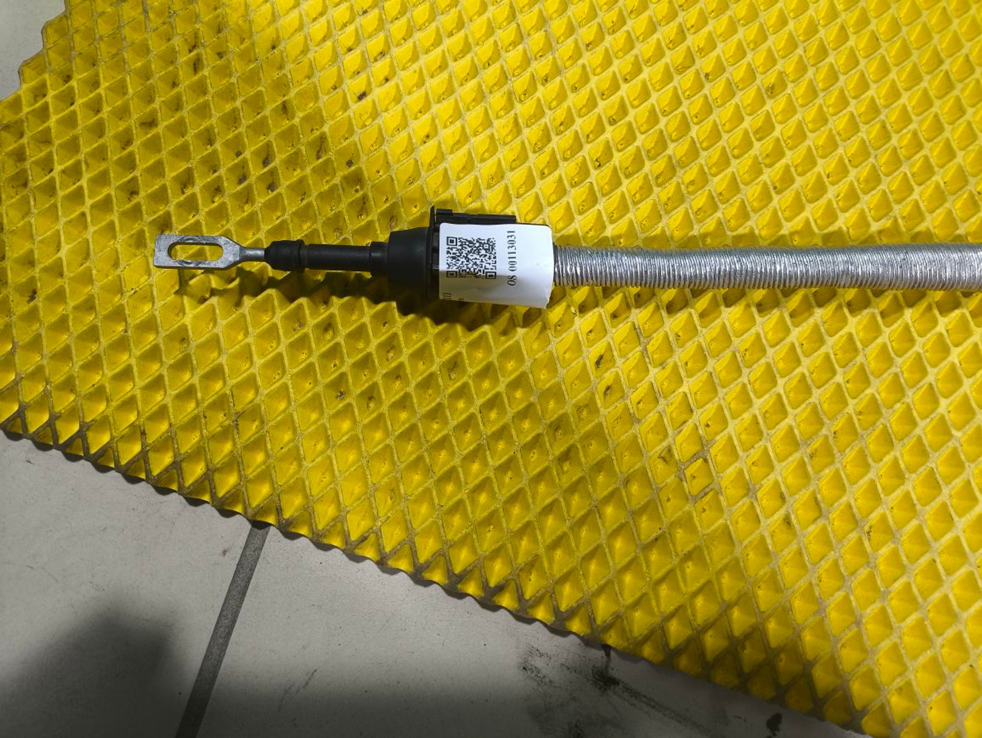 https://ycs.partsauto.market/partsauto-images/thmbs/userImages/a2d258a61cc08549ac0329b7373022c0/part/c61b1ba6-dbf6-472a-be6e-440699dd436a_1779784159111.jpg