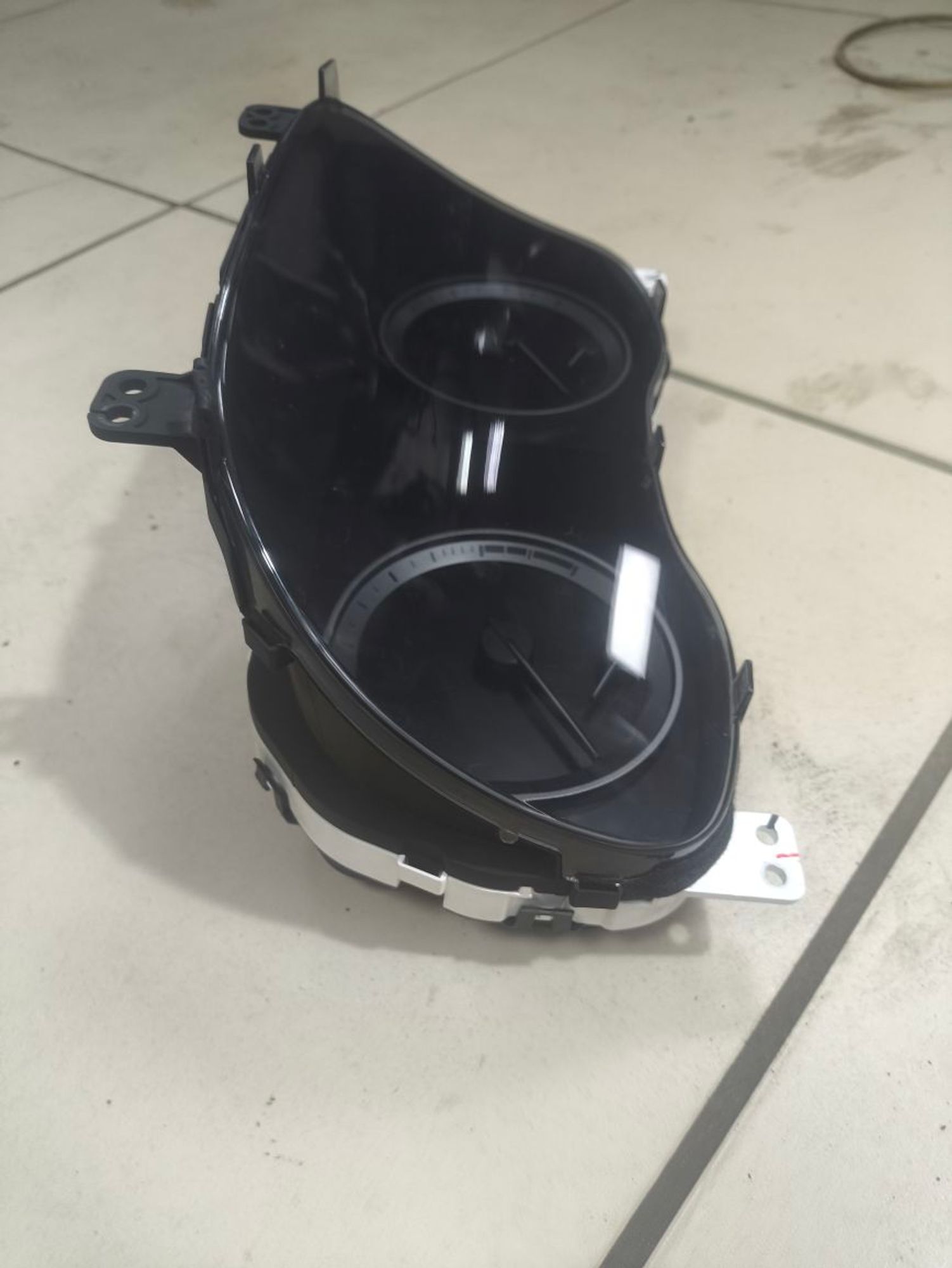 https://ycs.partsauto.market/partsauto-images/thmbs/userImages/a2d258a61cc08549ac0329b7373022c0/part/c77fcc83-1e74-4341-9325-c8411dcfb1ba_1780926034638.jpg
