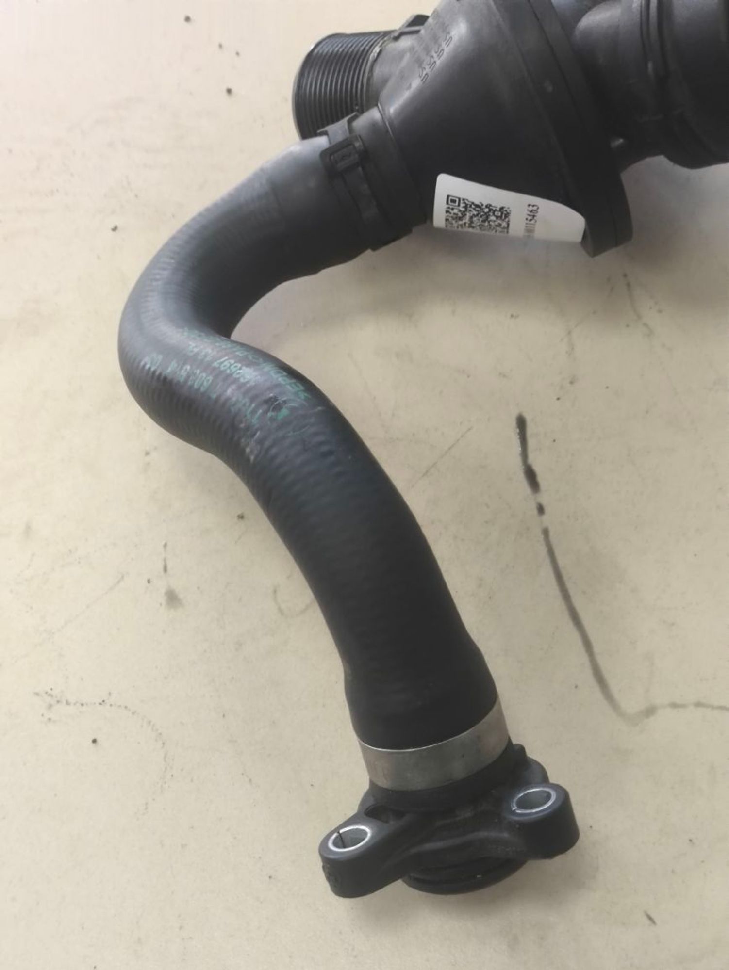 https://ycs.partsauto.market/partsauto-images/thmbs/userImages/a2d258a61cc08549ac0329b7373022c0/part/c978ec59-692b-495a-90d1-7ab3c936bb54_1786013455866.jpg