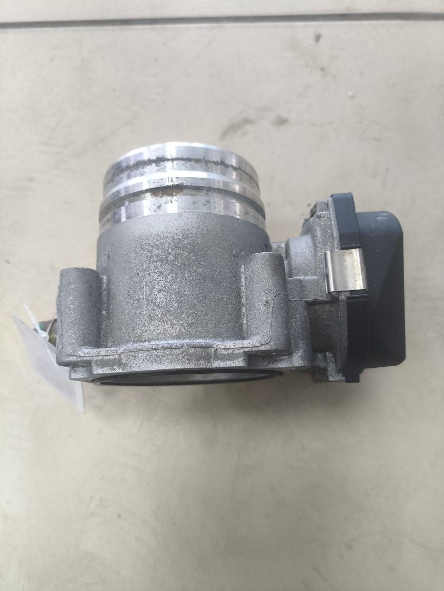 https://ycs.partsauto.market/partsauto-images/thmbs/userImages/a2d258a61cc08549ac0329b7373022c0/part/cadeee56-b7aa-4439-848e-1565965e581c_1786018225955.jpg
