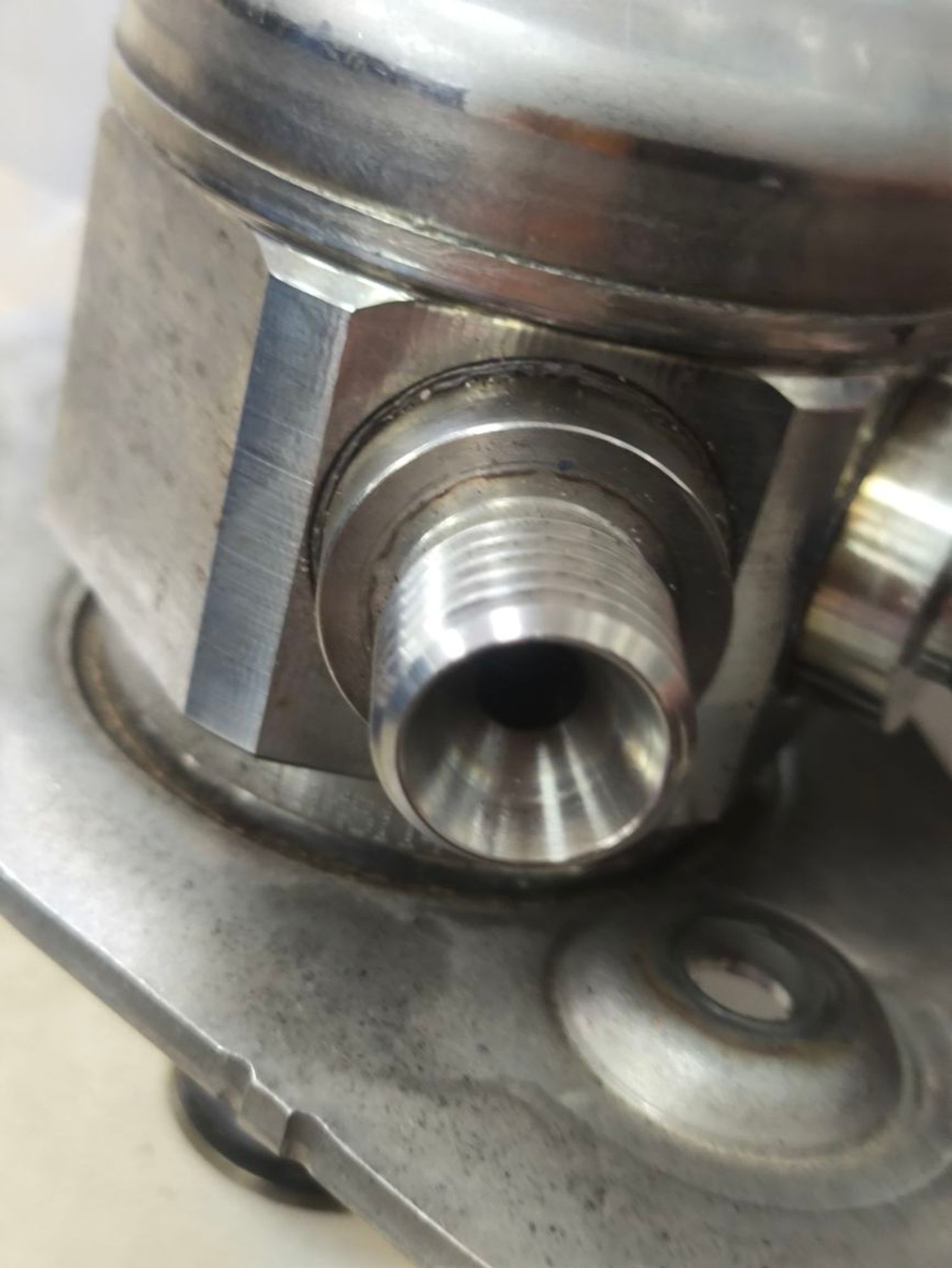 https://ycs.partsauto.market/partsauto-images/thmbs/userImages/a2d258a61cc08549ac0329b7373022c0/part/caf8c550-0d16-4e21-9ff4-4562195c1eda_1785939403810.jpg