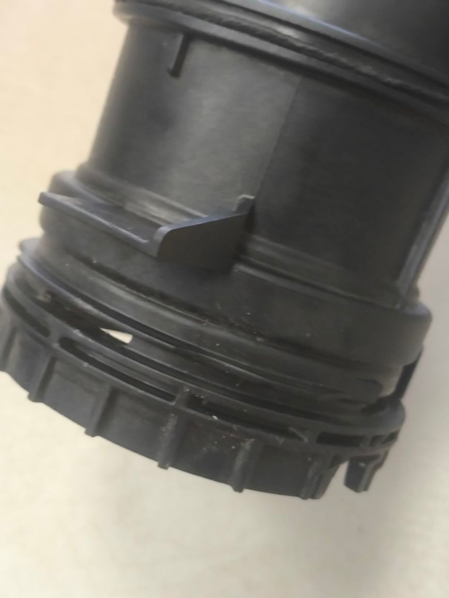 https://ycs.partsauto.market/partsauto-images/thmbs/userImages/a2d258a61cc08549ac0329b7373022c0/part/cb130004-e7f7-46e8-8729-037e1306796d_1786018595994.jpg