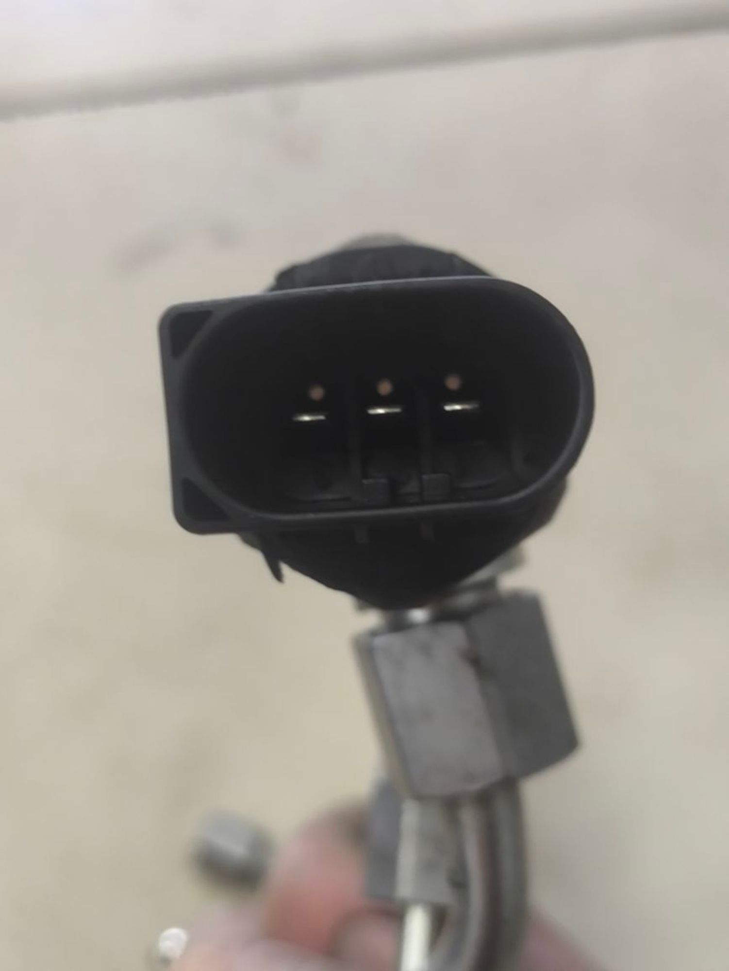 https://ycs.partsauto.market/partsauto-images/thmbs/userImages/a2d258a61cc08549ac0329b7373022c0/part/cbd68bc2-e913-4d54-8c32-3e3f56651298_1786016511611.jpg