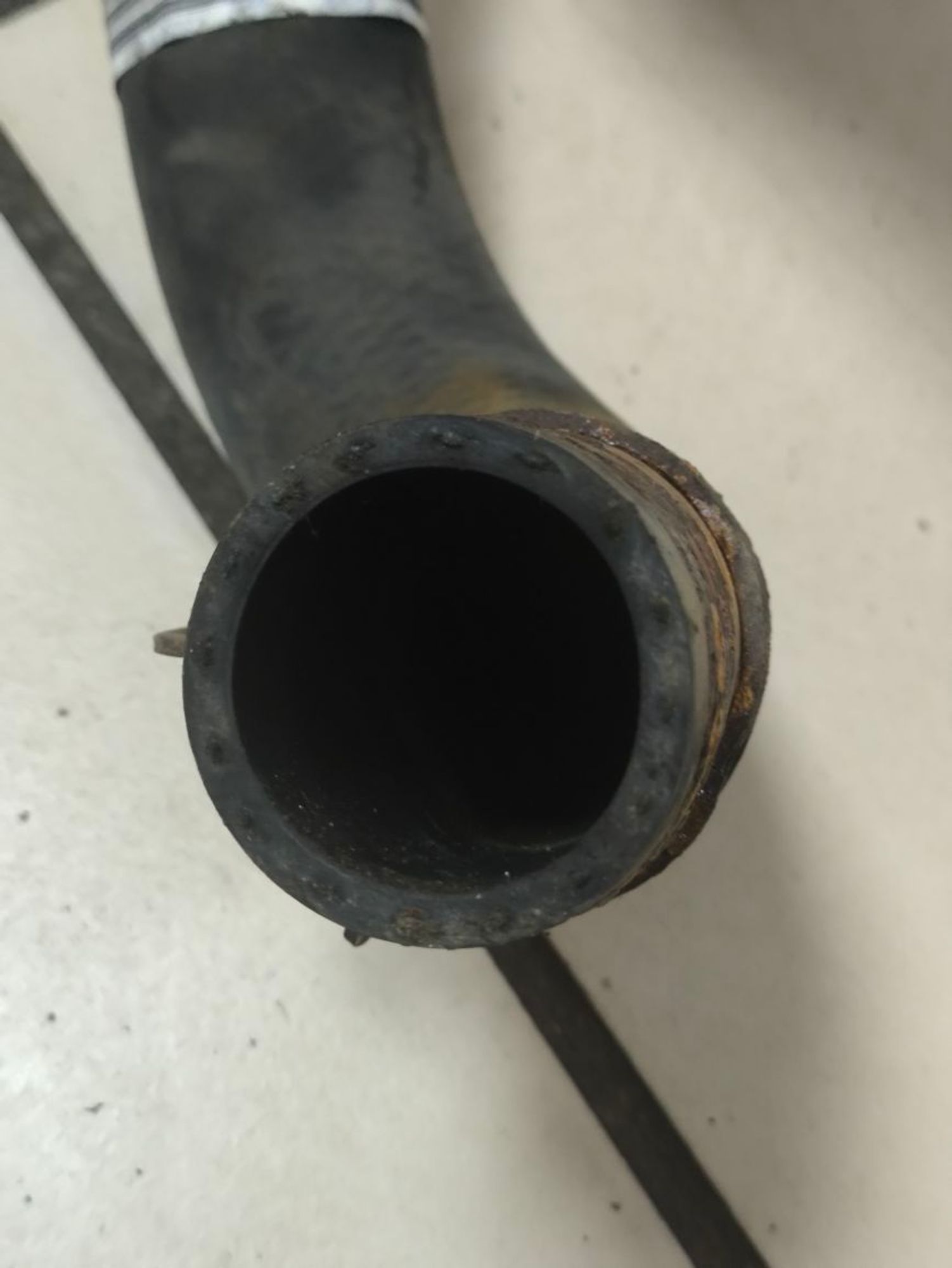 https://ycs.partsauto.market/partsauto-images/thmbs/userImages/a2d258a61cc08549ac0329b7373022c0/part/cc346359-1af5-4690-8423-30833123cf96_1786957093270.jpg