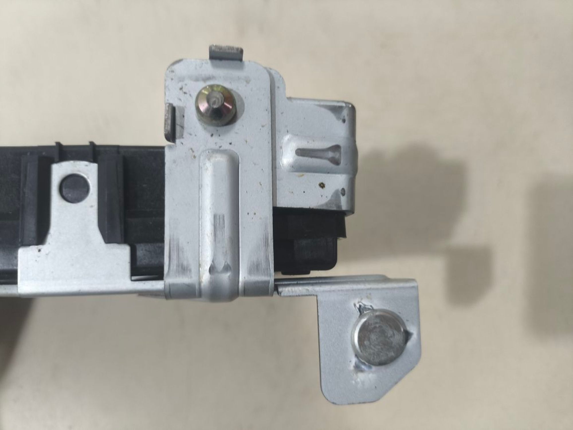 https://ycs.partsauto.market/partsauto-images/thmbs/userImages/a2d258a61cc08549ac0329b7373022c0/part/ce17c51c-bc07-4b83-a42e-1af2008a71fe_1781102489954.jpg