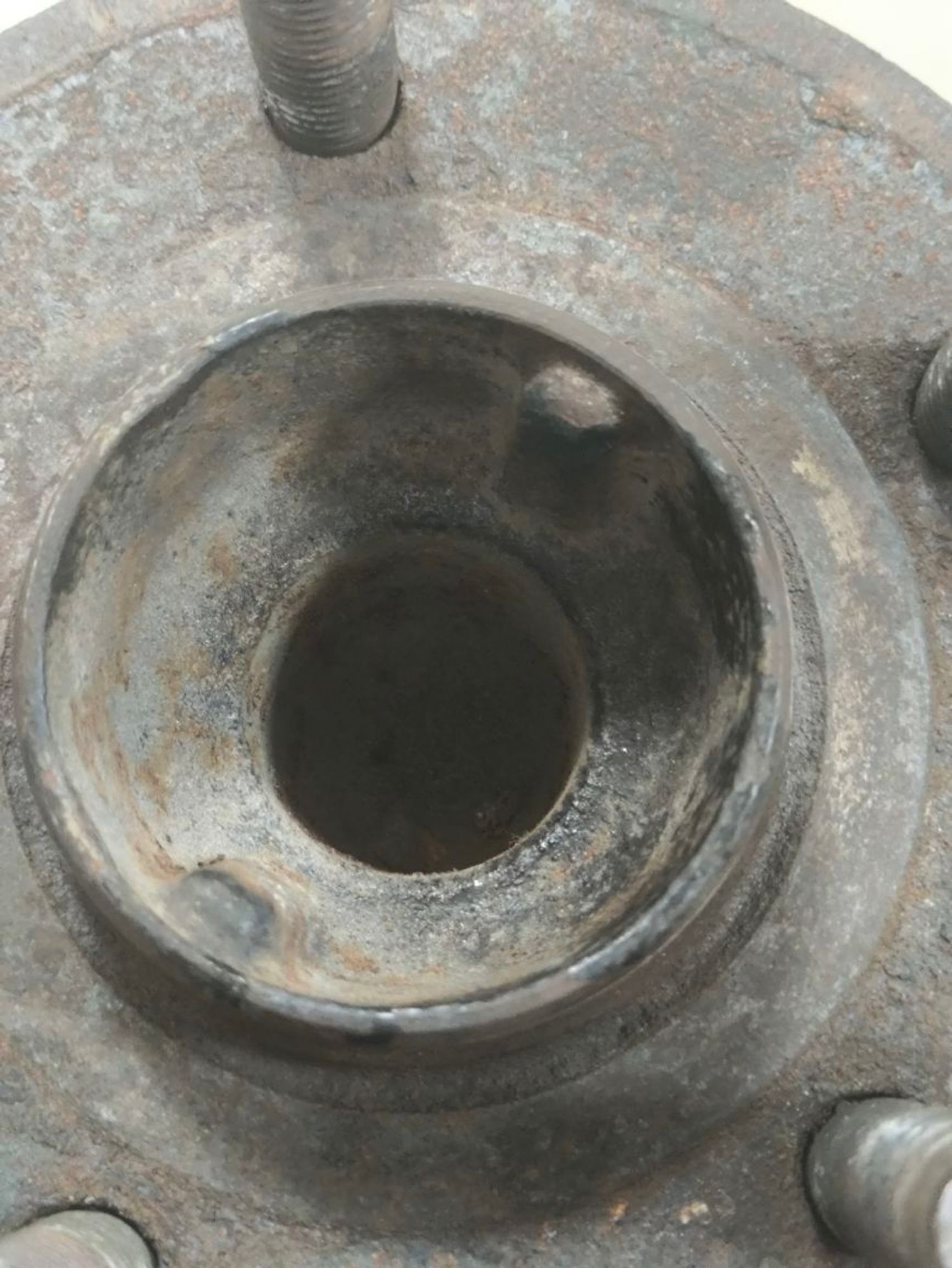https://ycs.partsauto.market/partsauto-images/thmbs/userImages/a2d258a61cc08549ac0329b7373022c0/part/ce71b707-7607-4e8d-9e4c-67fe584ea7fa_1787230558254.jpg