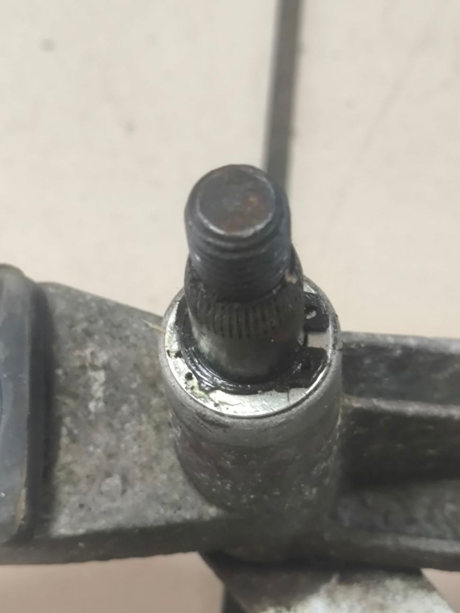 https://ycs.partsauto.market/partsauto-images/thmbs/userImages/a2d258a61cc08549ac0329b7373022c0/part/cebb2b70-840f-4dee-91d5-cd24f753d029_1781688720099.jpg