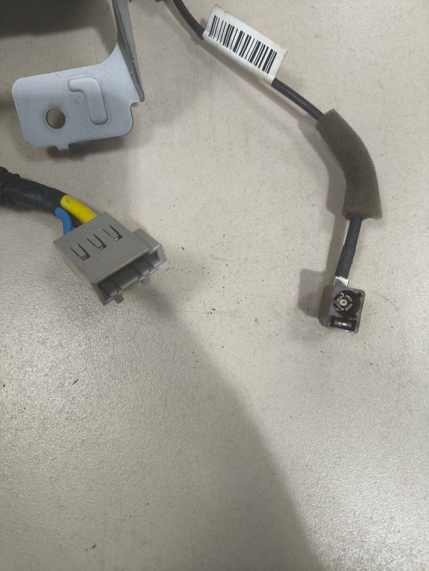 https://ycs.partsauto.market/partsauto-images/thmbs/userImages/a2d258a61cc08549ac0329b7373022c0/part/cebb8b2f-1387-4a2b-b8bb-3e8f2aaf648d_1781177894227.jpg