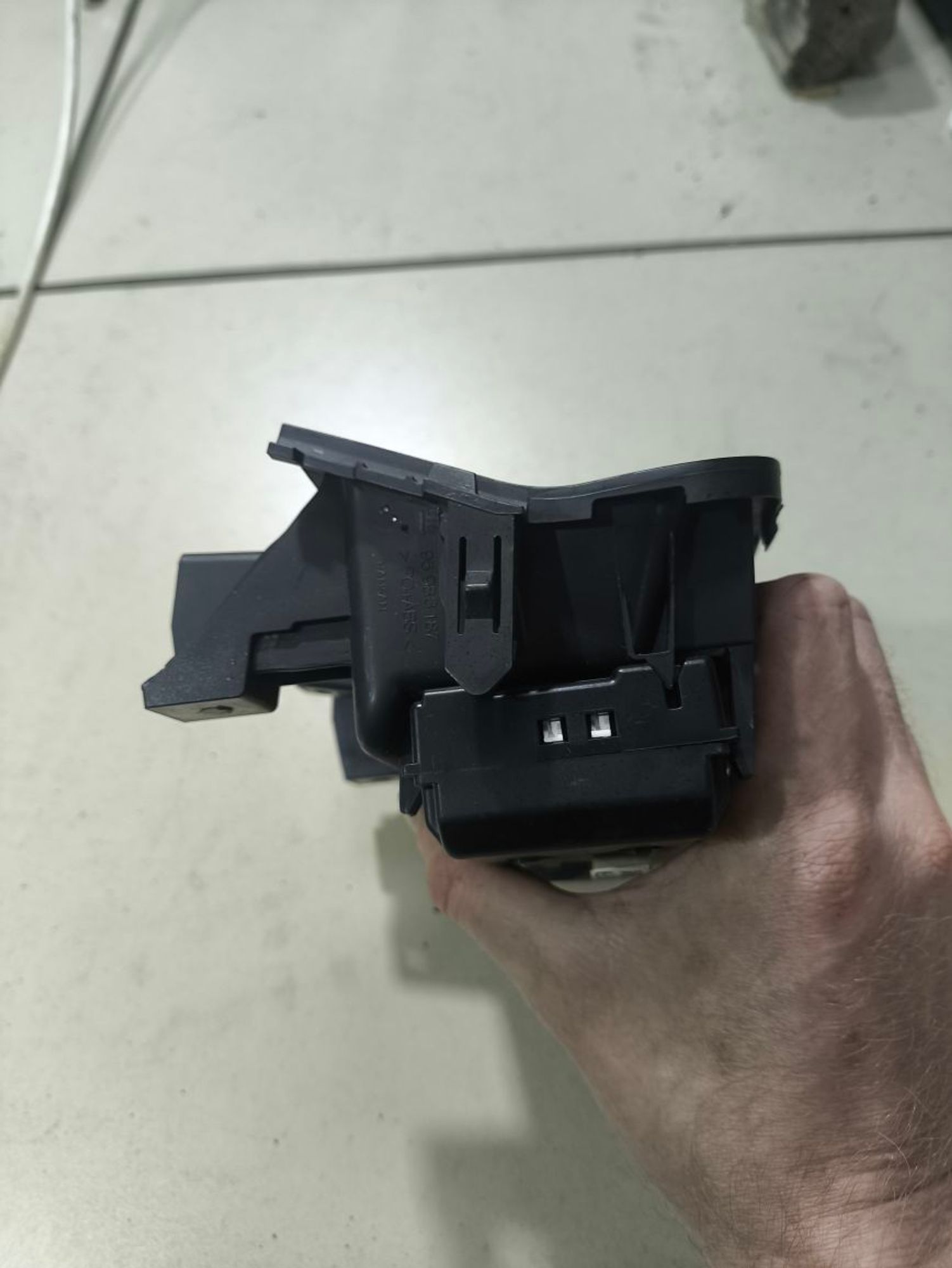 https://ycs.partsauto.market/partsauto-images/thmbs/userImages/a2d258a61cc08549ac0329b7373022c0/part/cee58e5c-b1bf-4682-b493-0bfd34bef74b_1780050250486.jpg