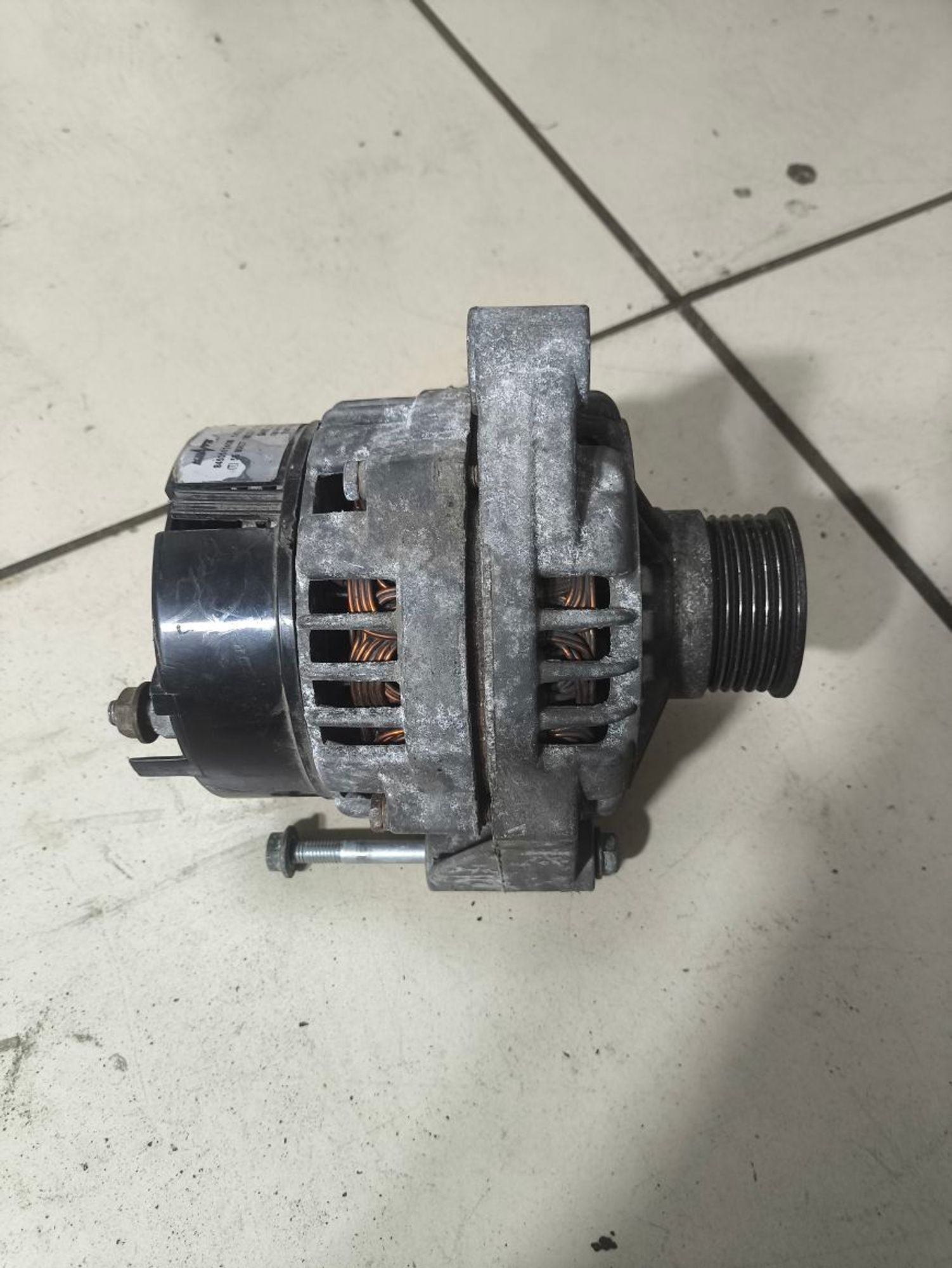 https://ycs.partsauto.market/partsauto-images/thmbs/userImages/a2d258a61cc08549ac0329b7373022c0/part/cf413c9a-7960-4743-b8c2-c01871d52820_1783517840465.jpg