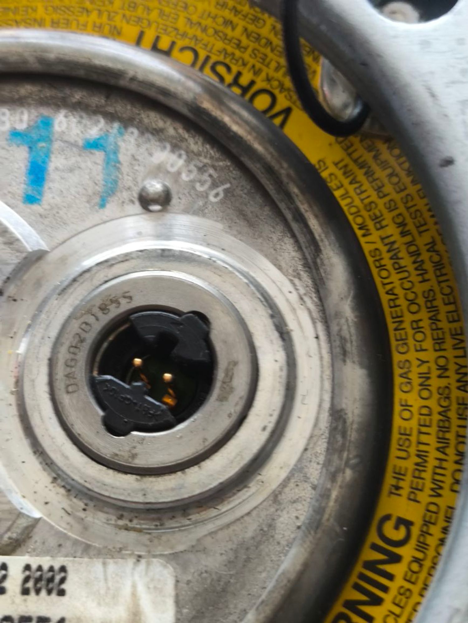 https://ycs.partsauto.market/partsauto-images/thmbs/userImages/a2d258a61cc08549ac0329b7373022c0/part/d0bfa0e6-e1a2-44f8-9fd5-7483ae503736_1787048375099.jpg