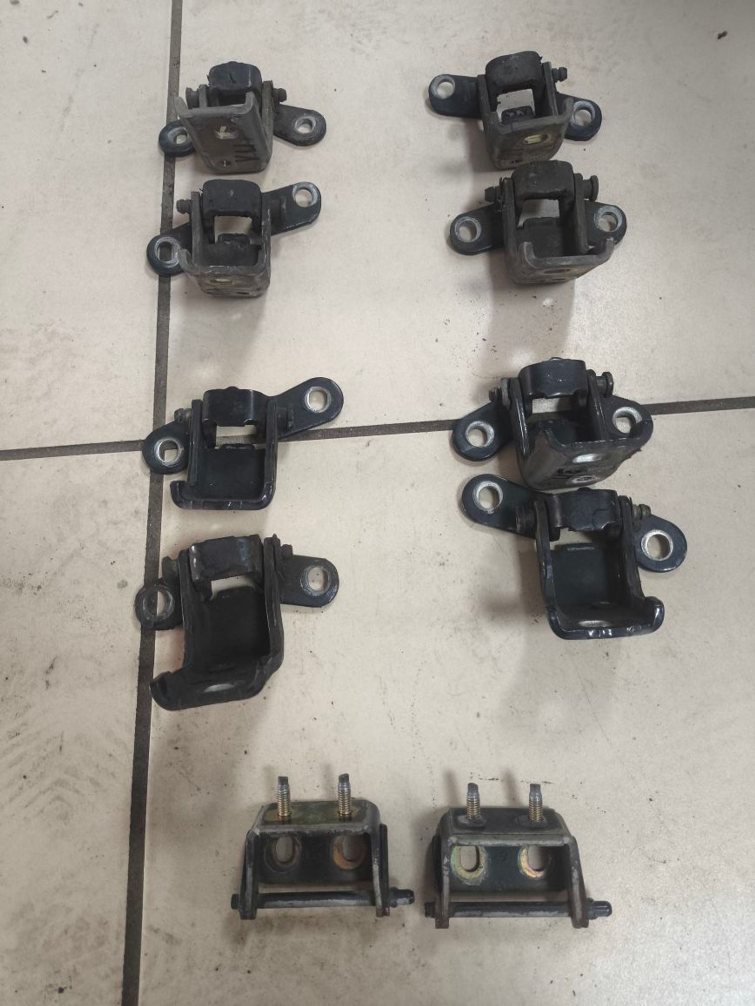 https://ycs.partsauto.market/partsauto-images/thmbs/userImages/a2d258a61cc08549ac0329b7373022c0/part/d12109ba-aeca-4362-ba4c-db247570be00_1787122242481.jpg
