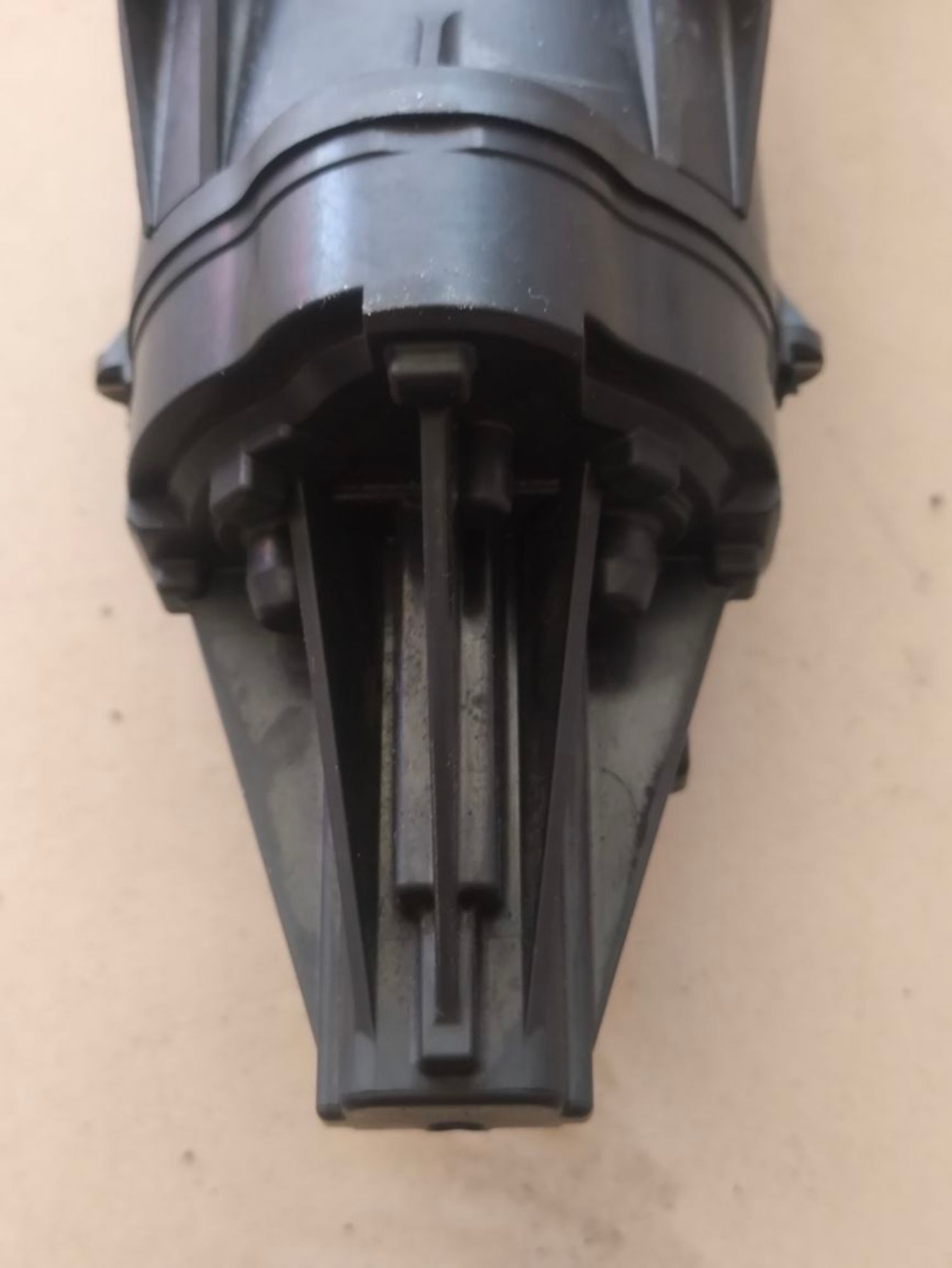 https://ycs.partsauto.market/partsauto-images/thmbs/userImages/a2d258a61cc08549ac0329b7373022c0/part/d2690ae3-b2dd-4418-8a3a-0913ddd56f1a_1785997608140.jpg