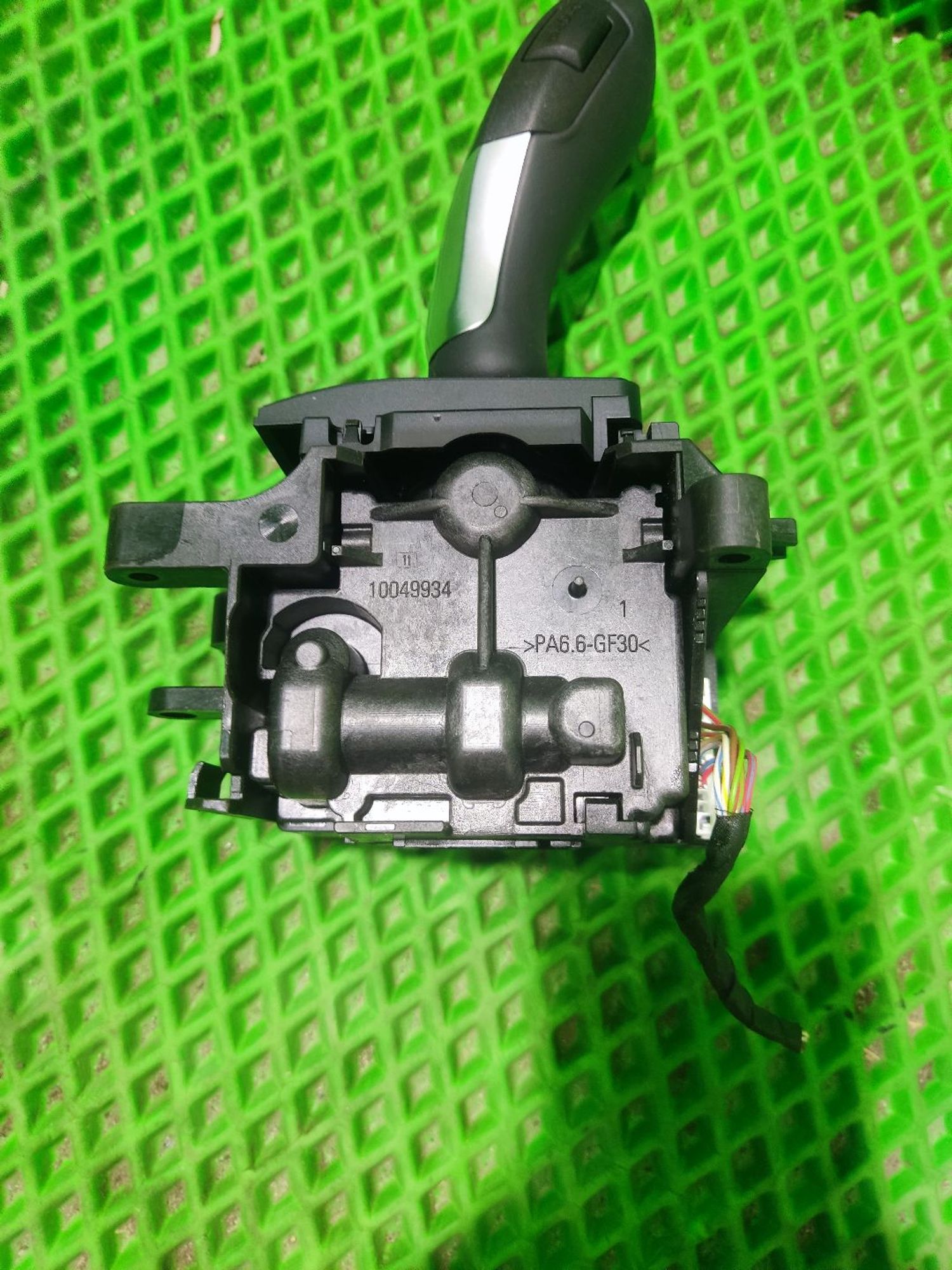 https://ycs.partsauto.market/partsauto-images/thmbs/userImages/a2d258a61cc08549ac0329b7373022c0/part/d31889db-89c2-4275-9638-8e6a0b18817d_1777381140567.jpg