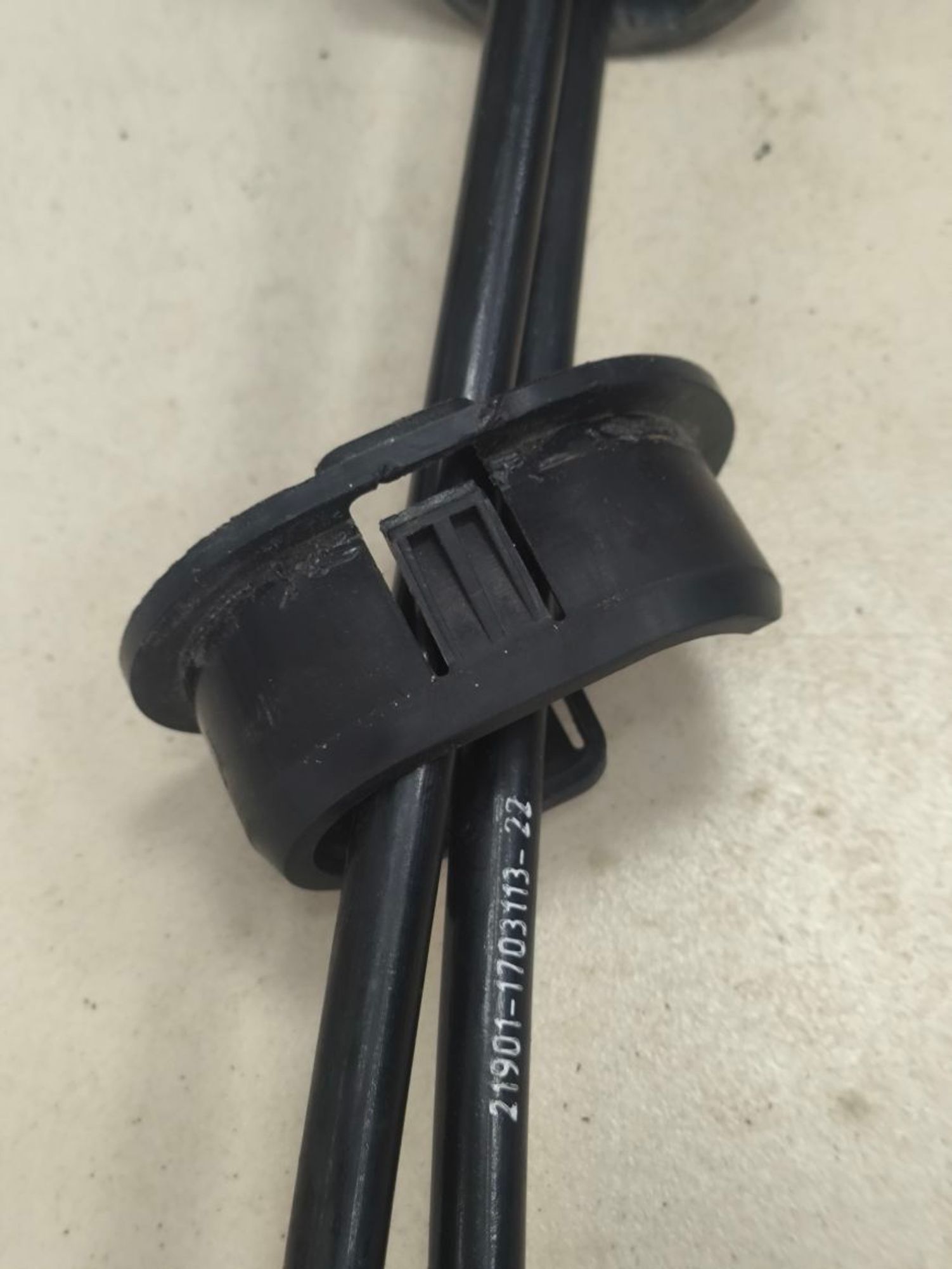 https://ycs.partsauto.market/partsauto-images/thmbs/userImages/a2d258a61cc08549ac0329b7373022c0/part/d32b5bf4-69c7-4d93-91b7-8d431fff14f5_1785488369147.jpg
