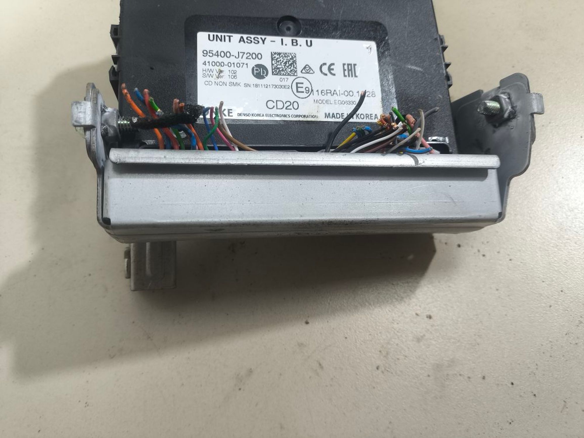 https://ycs.partsauto.market/partsauto-images/thmbs/userImages/a2d258a61cc08549ac0329b7373022c0/part/d497eadb-0aee-4ba6-a1df-f7cd3e2a61e6_1780575888567.jpg
