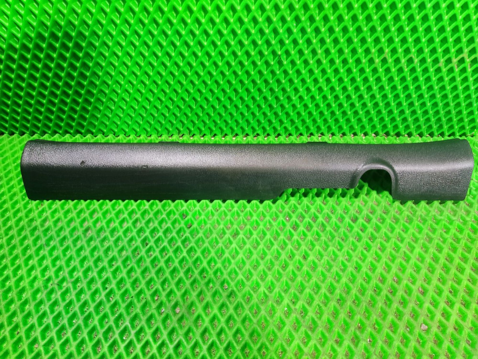 Накладка порога салона передняя прав.лев. CD III, 1500 рублей, Тамбов