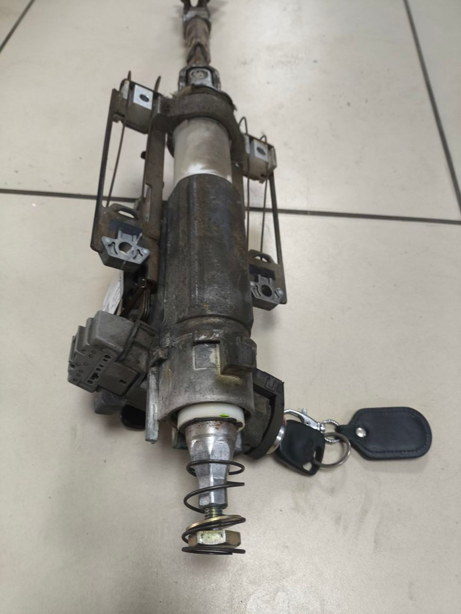 https://ycs.partsauto.market/partsauto-images/thmbs/userImages/a2d258a61cc08549ac0329b7373022c0/part/d63d2774-d3f7-4a01-98cc-edf10e14497e_1787051131436.jpg