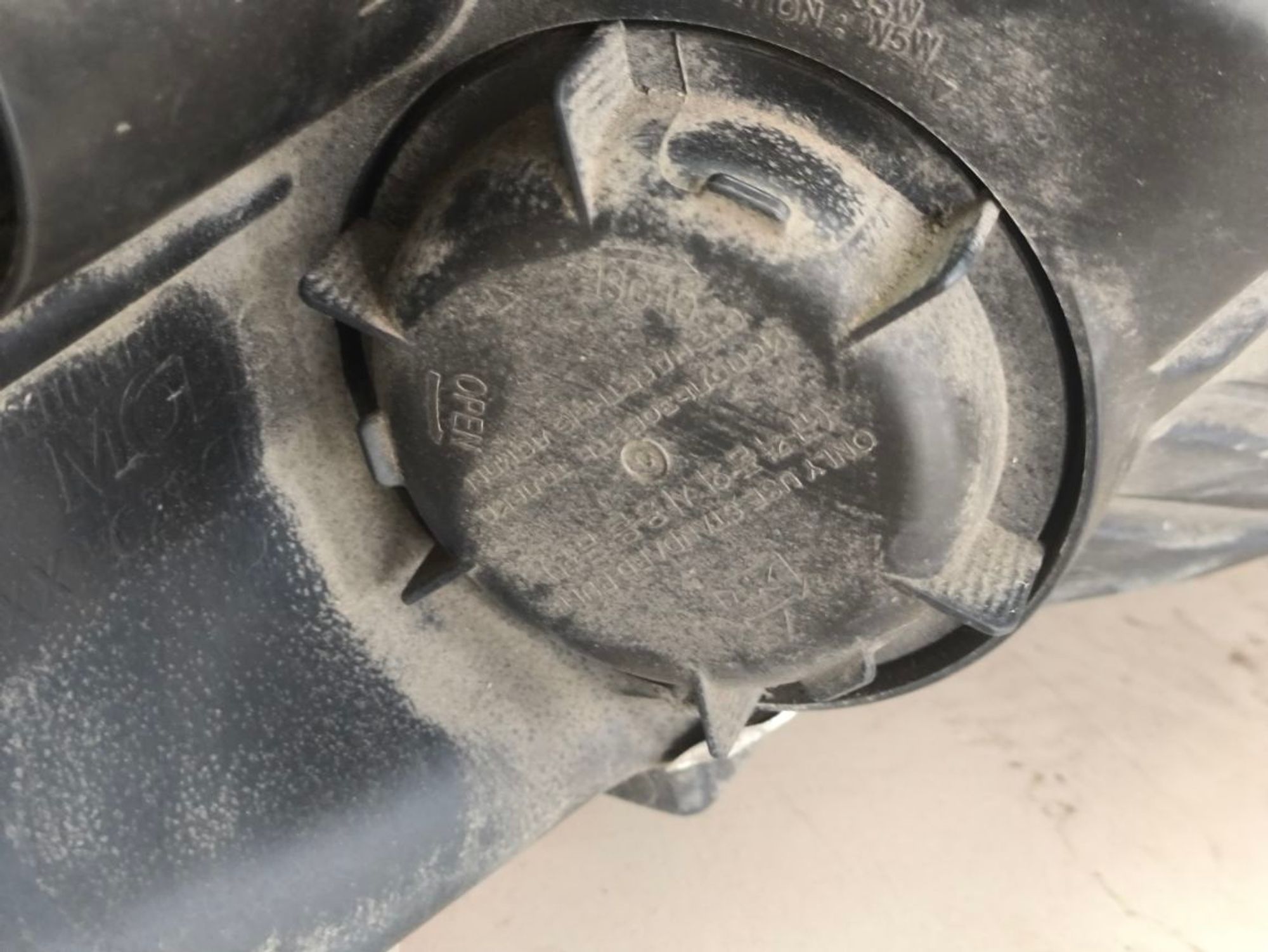https://ycs.partsauto.market/partsauto-images/thmbs/userImages/a2d258a61cc08549ac0329b7373022c0/part/d6a060eb-4cbd-4123-b79e-539c15590834_1784882171710.jpg