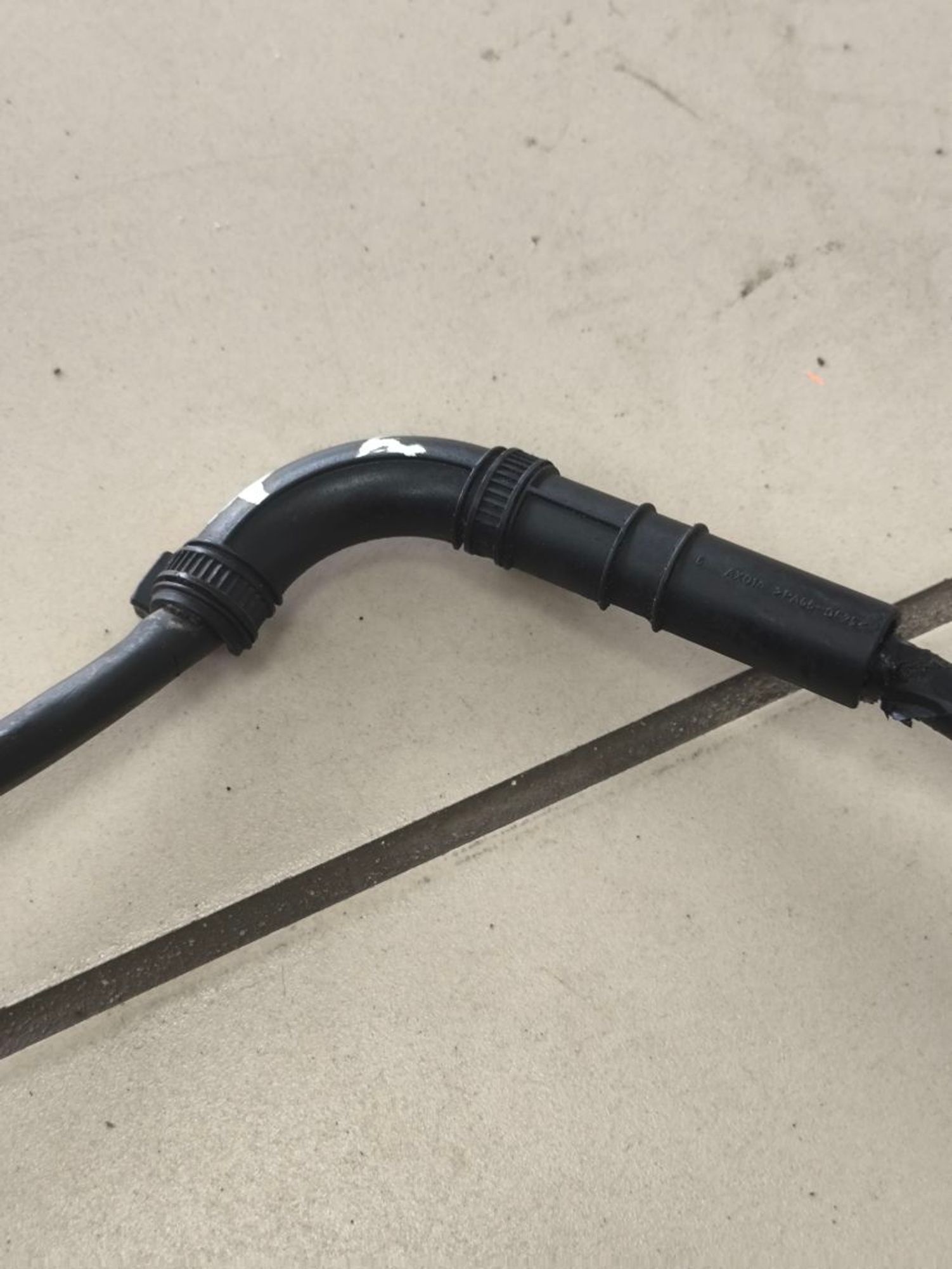 https://ycs.partsauto.market/partsauto-images/thmbs/userImages/a2d258a61cc08549ac0329b7373022c0/part/d6bb0831-ea93-4b61-bdb5-3e0b58e6346d_1784808902281.jpg