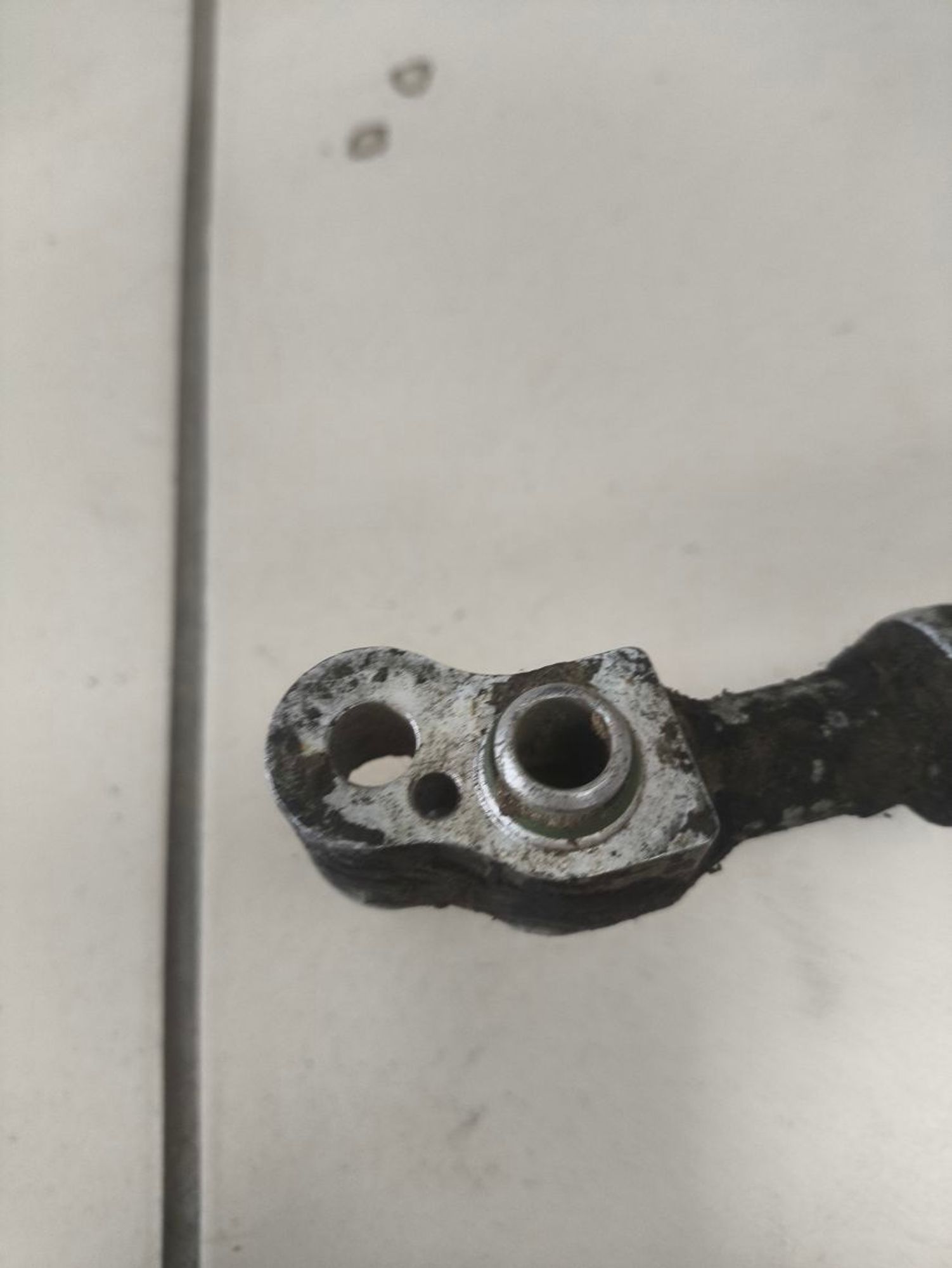 https://ycs.partsauto.market/partsauto-images/thmbs/userImages/a2d258a61cc08549ac0329b7373022c0/part/d7a54e4c-5de7-4f38-9756-f3a35b4846ea_1781262600423.jpg