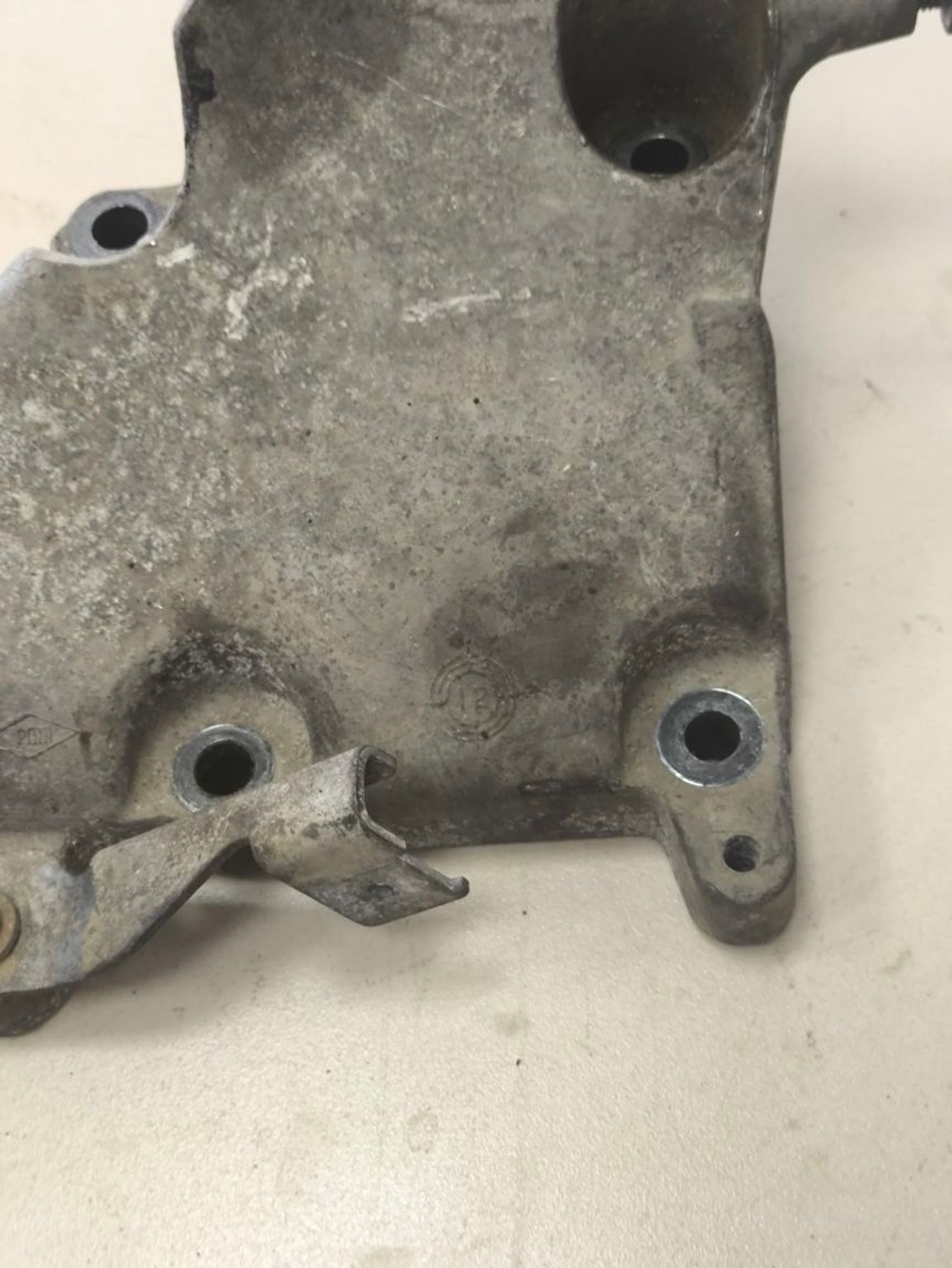 https://ycs.partsauto.market/partsauto-images/thmbs/userImages/a2d258a61cc08549ac0329b7373022c0/part/d7ab0c06-c434-4624-a128-80a2702eba9b_1784732148295.jpg