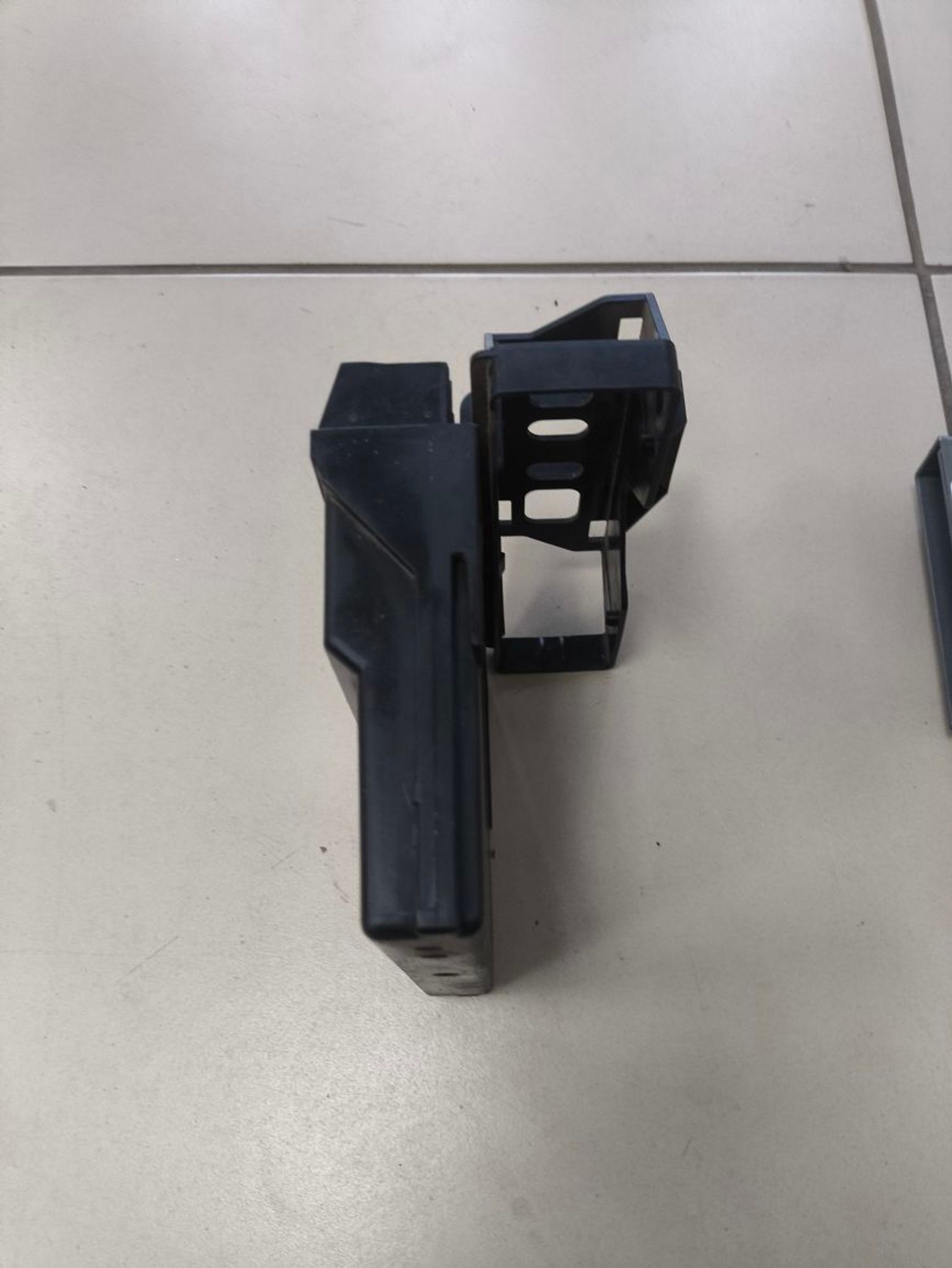 https://ycs.partsauto.market/partsauto-images/thmbs/userImages/a2d258a61cc08549ac0329b7373022c0/part/d9441d37-a980-464d-9abb-e4b0037ba019_1787057834853.jpg